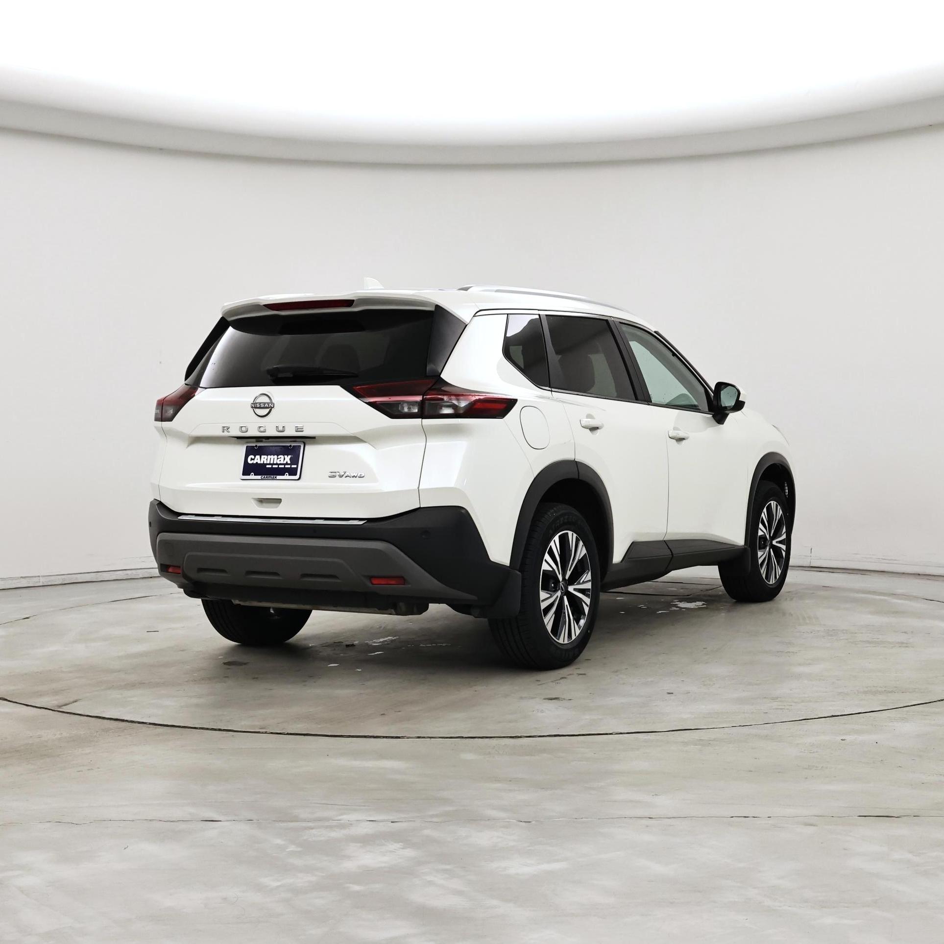 Thumbnail: 2023 Nissan Rogue - 8