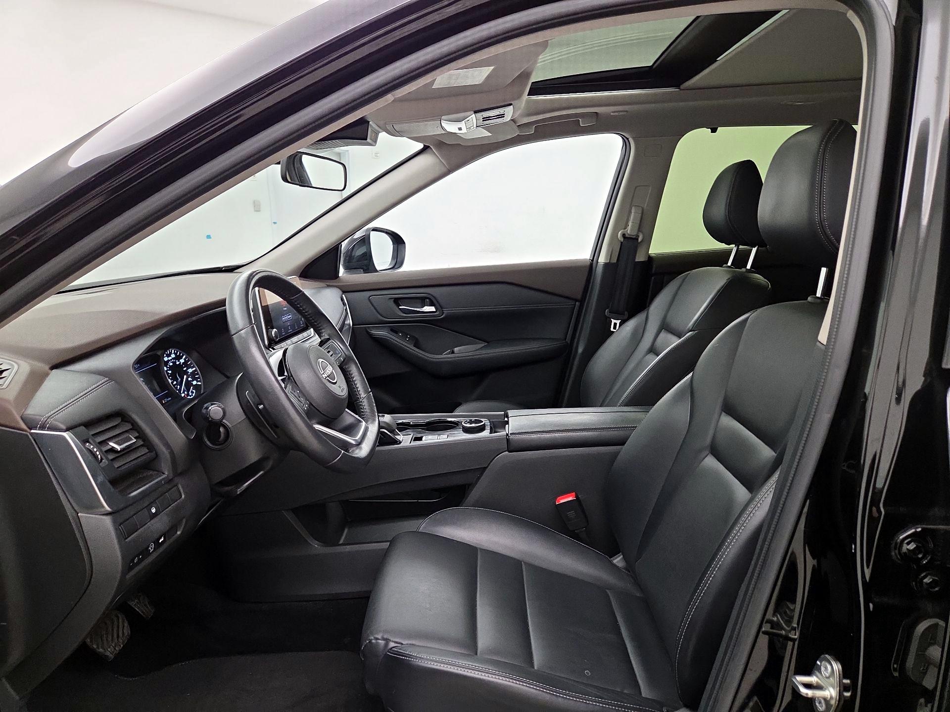 Thumbnail: 2023 Nissan Rogue - 11