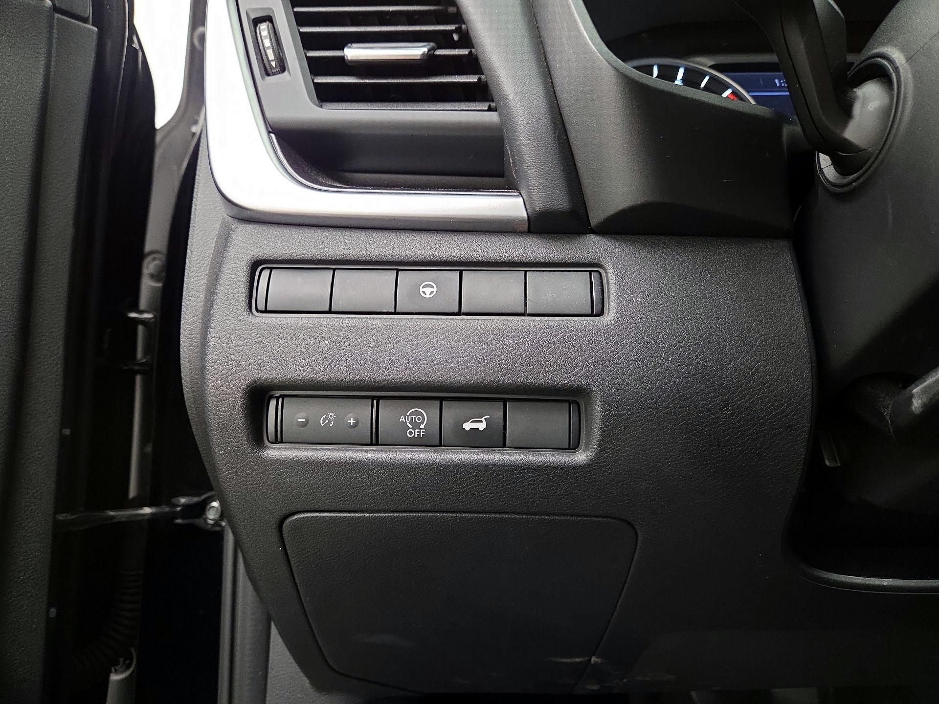 Thumbnail: 2023 Nissan Rogue - 13