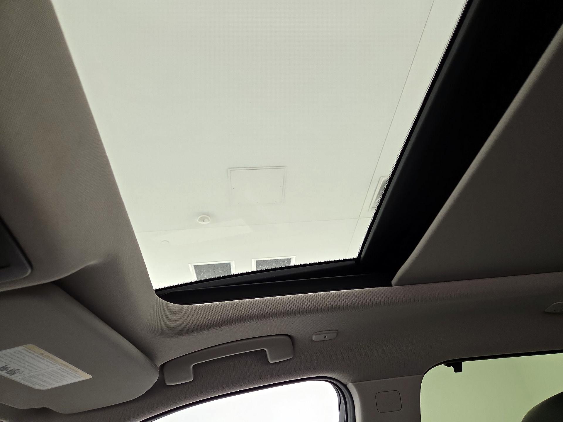 Thumbnail: 2023 Nissan Rogue - 19