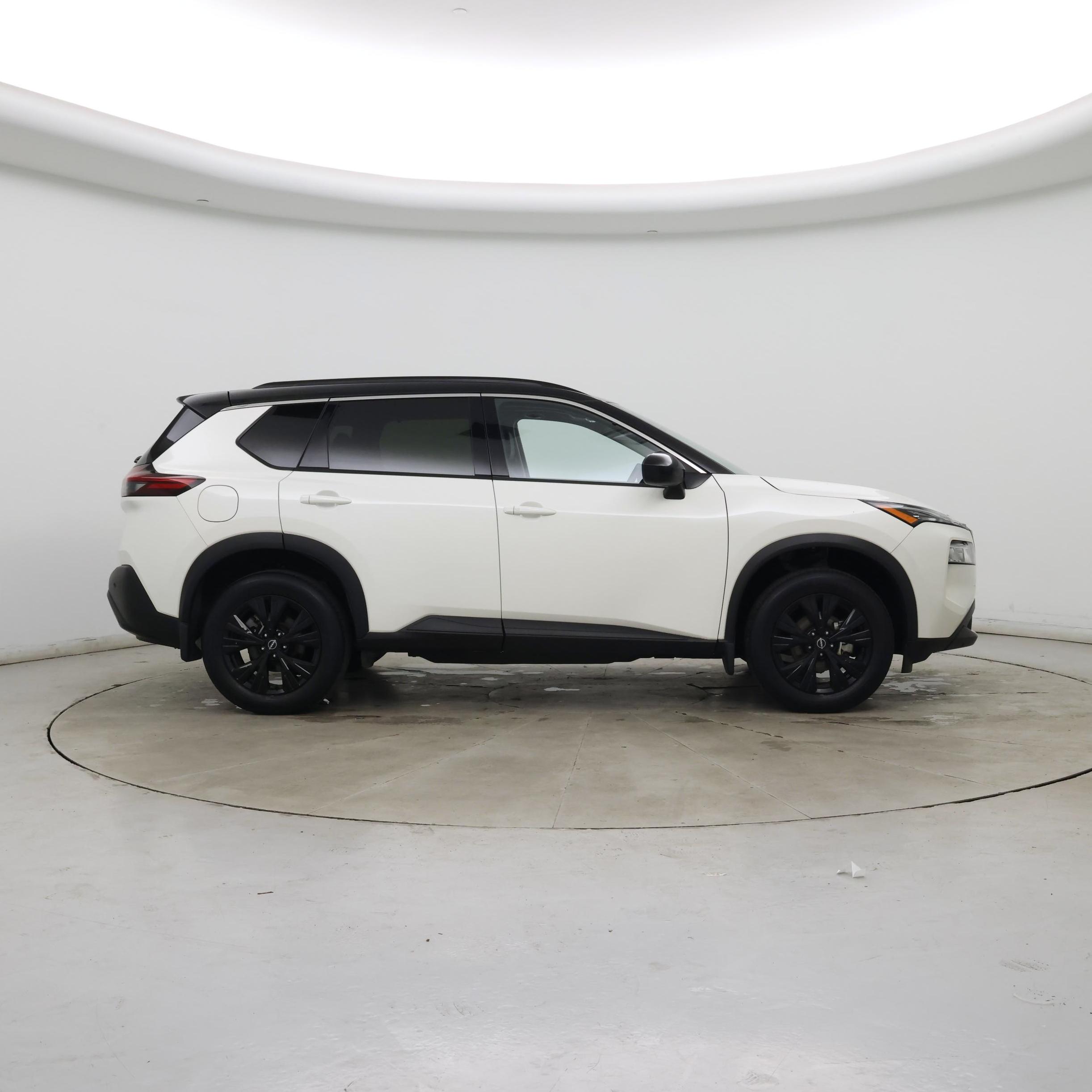 Thumbnail: 2023 Nissan Rogue - 7