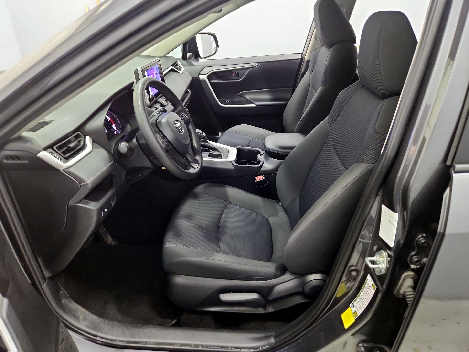 Thumbnail: 2024 Toyota RAV4 - 11