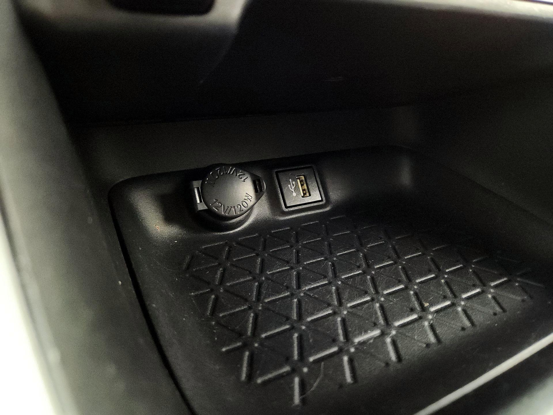 Thumbnail: 2024 Toyota RAV4 - 19