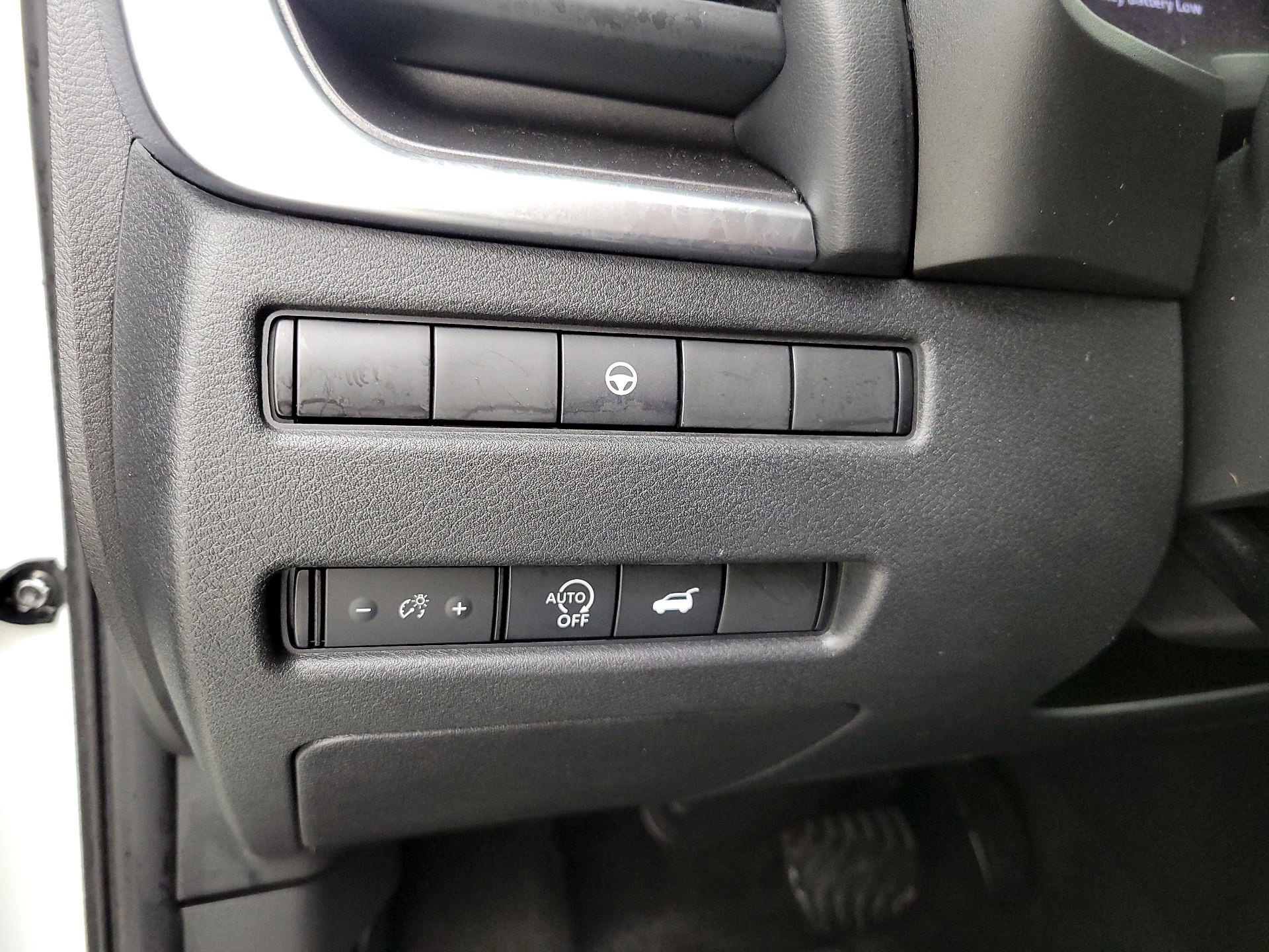 Thumbnail: 2023 Nissan Rogue - 13