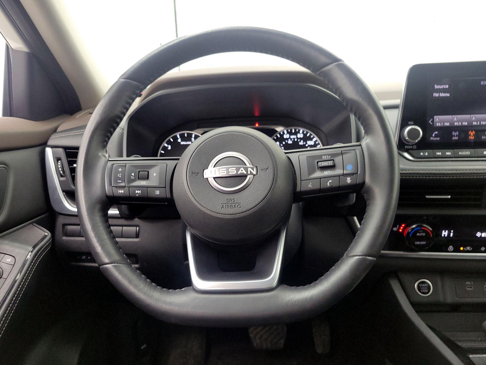 Thumbnail: 2023 Nissan Rogue - 10