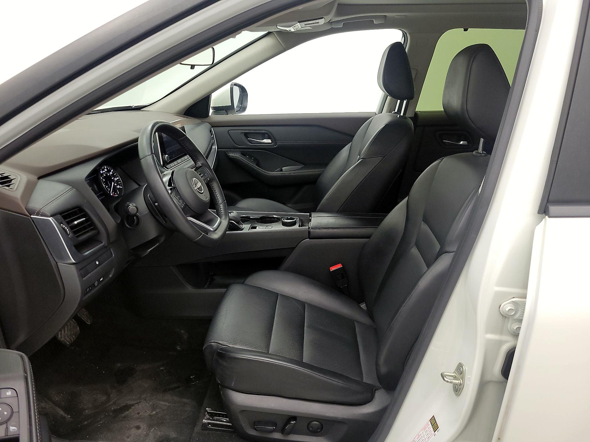 Thumbnail: 2023 Nissan Rogue - 11