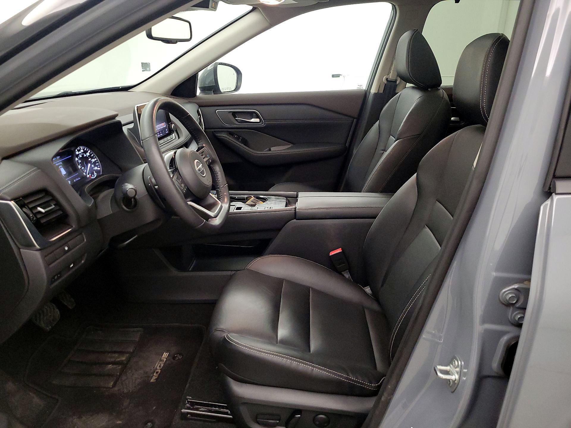 Thumbnail: 2021 Nissan Rogue - 11