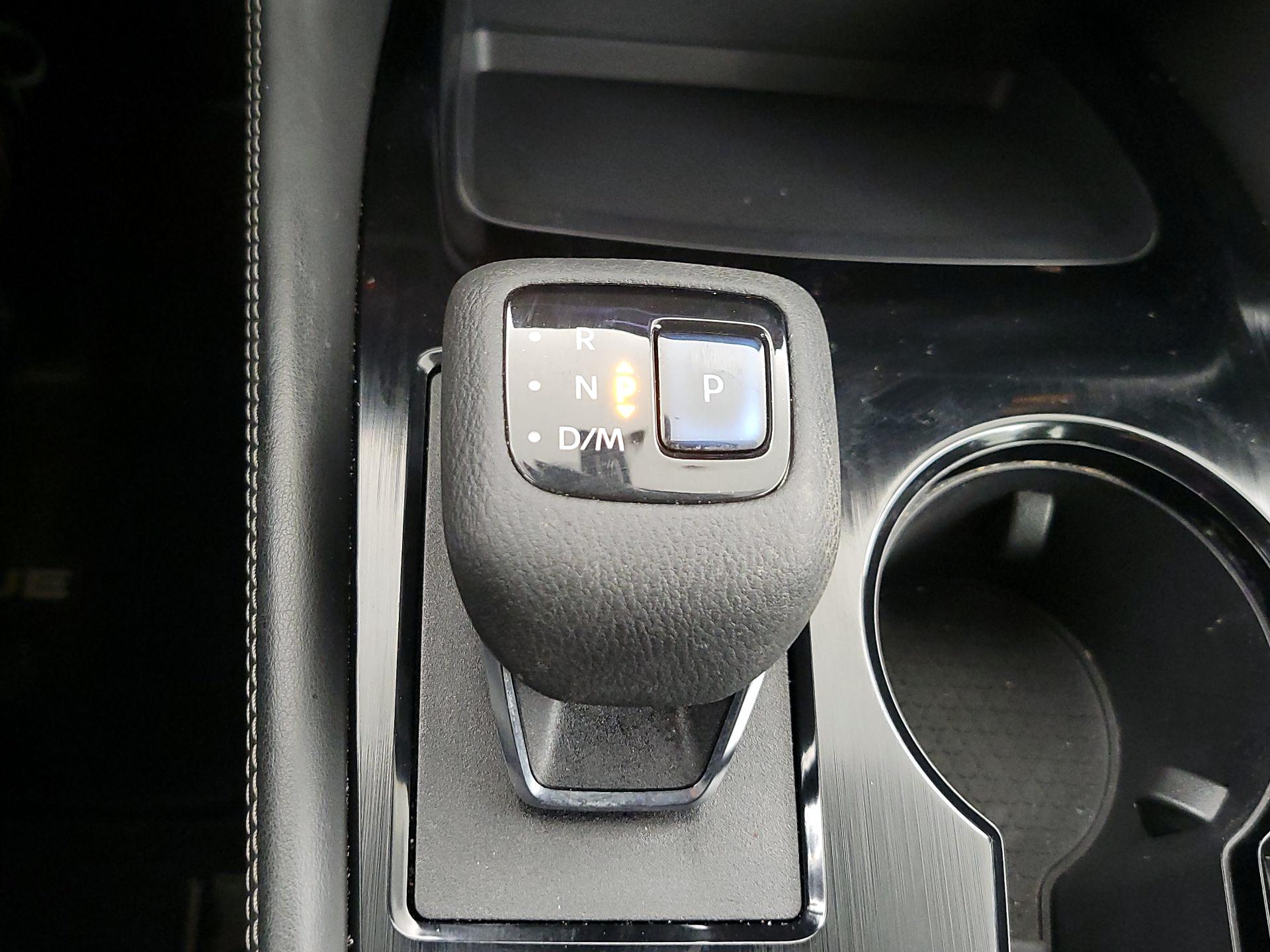 Thumbnail: 2021 Nissan Rogue - 17