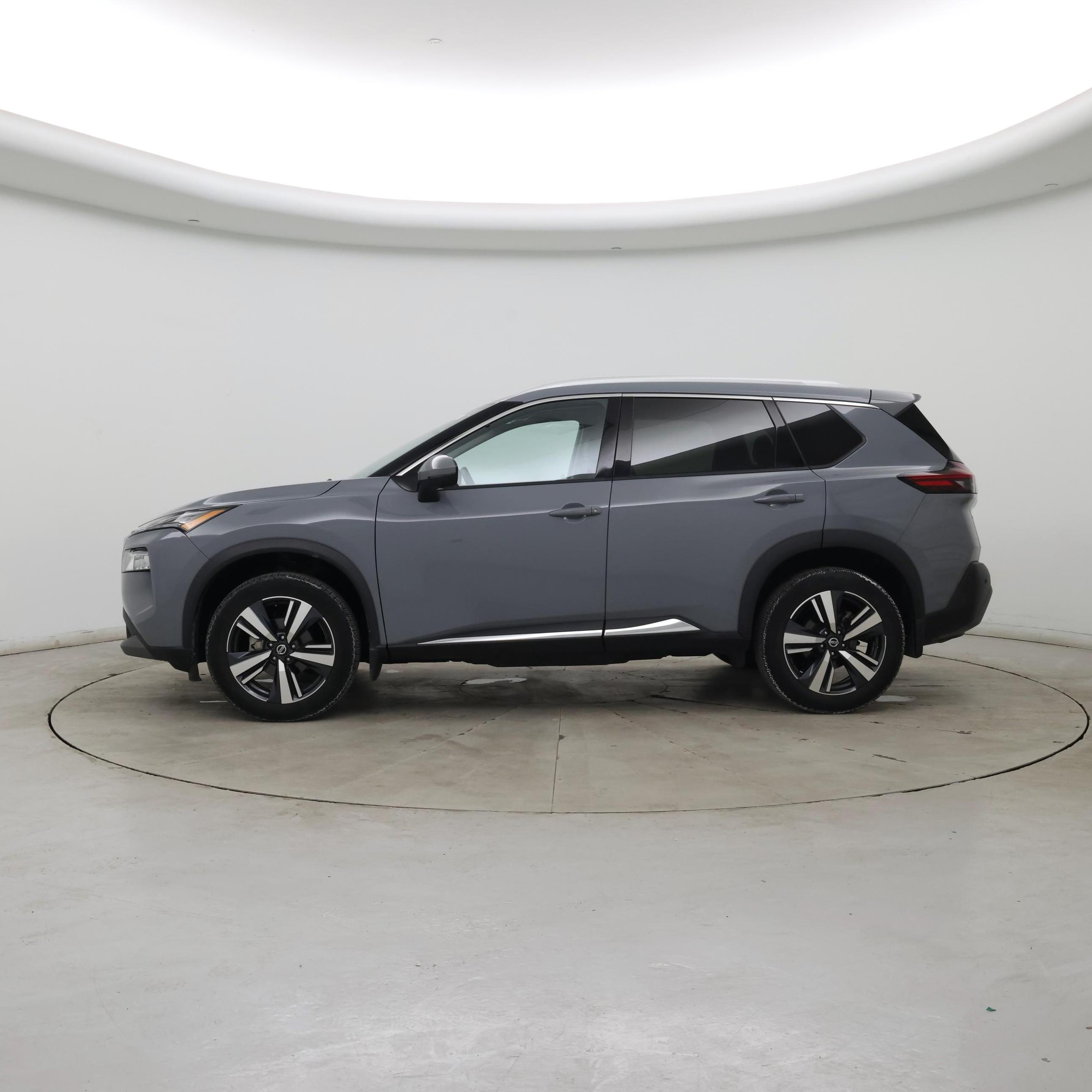 Thumbnail: 2021 Nissan Rogue - 3