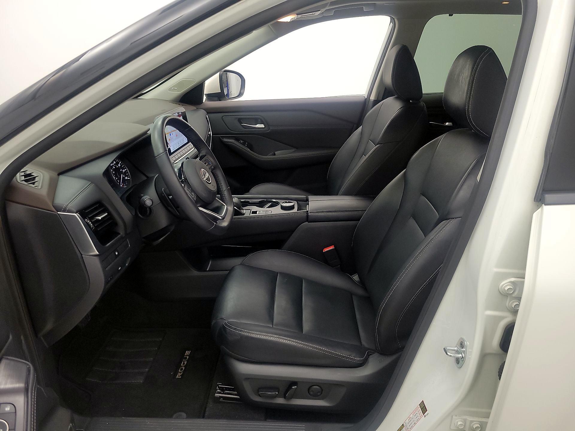 Thumbnail: 2023 Nissan Rogue - 11