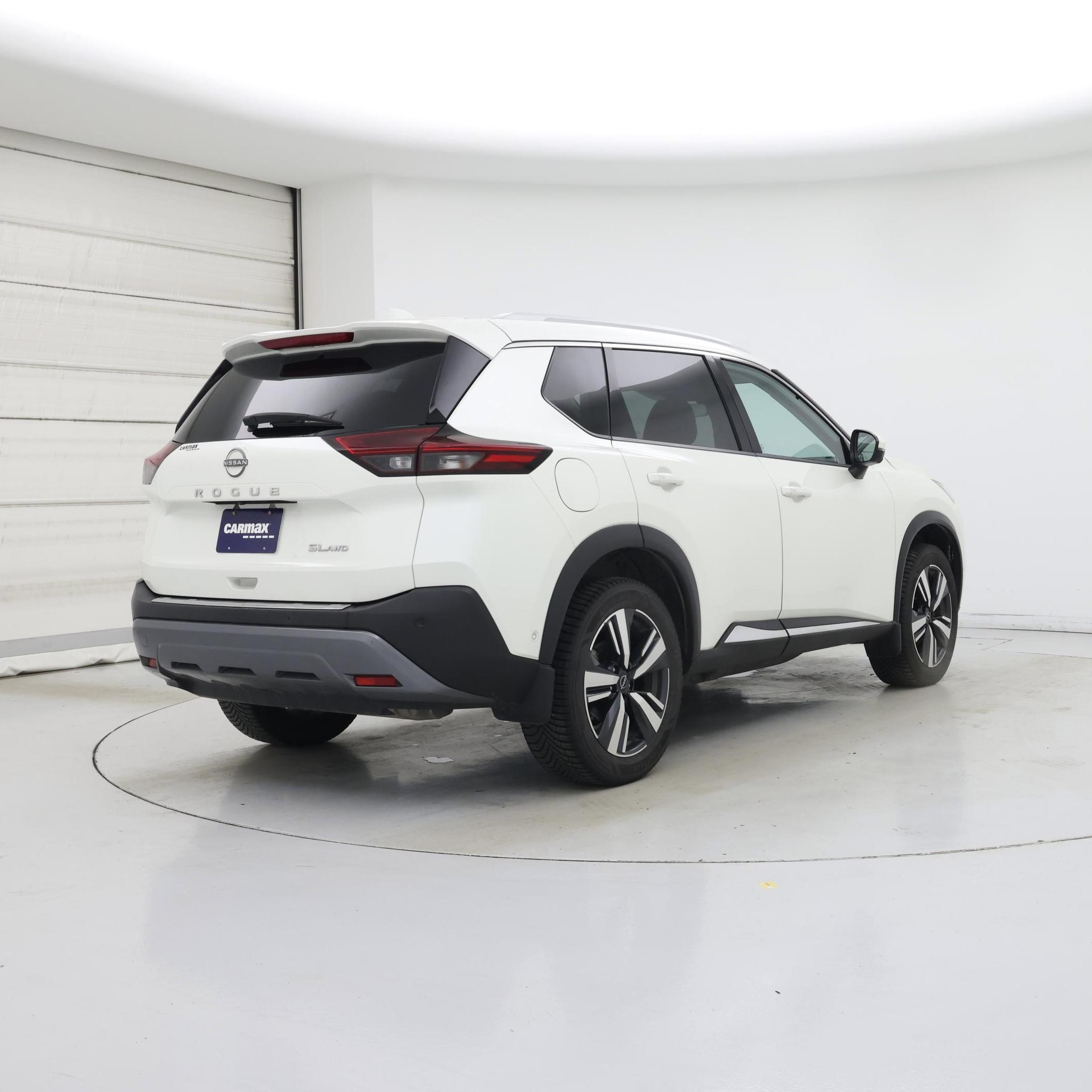 Thumbnail: 2023 Nissan Rogue - 8