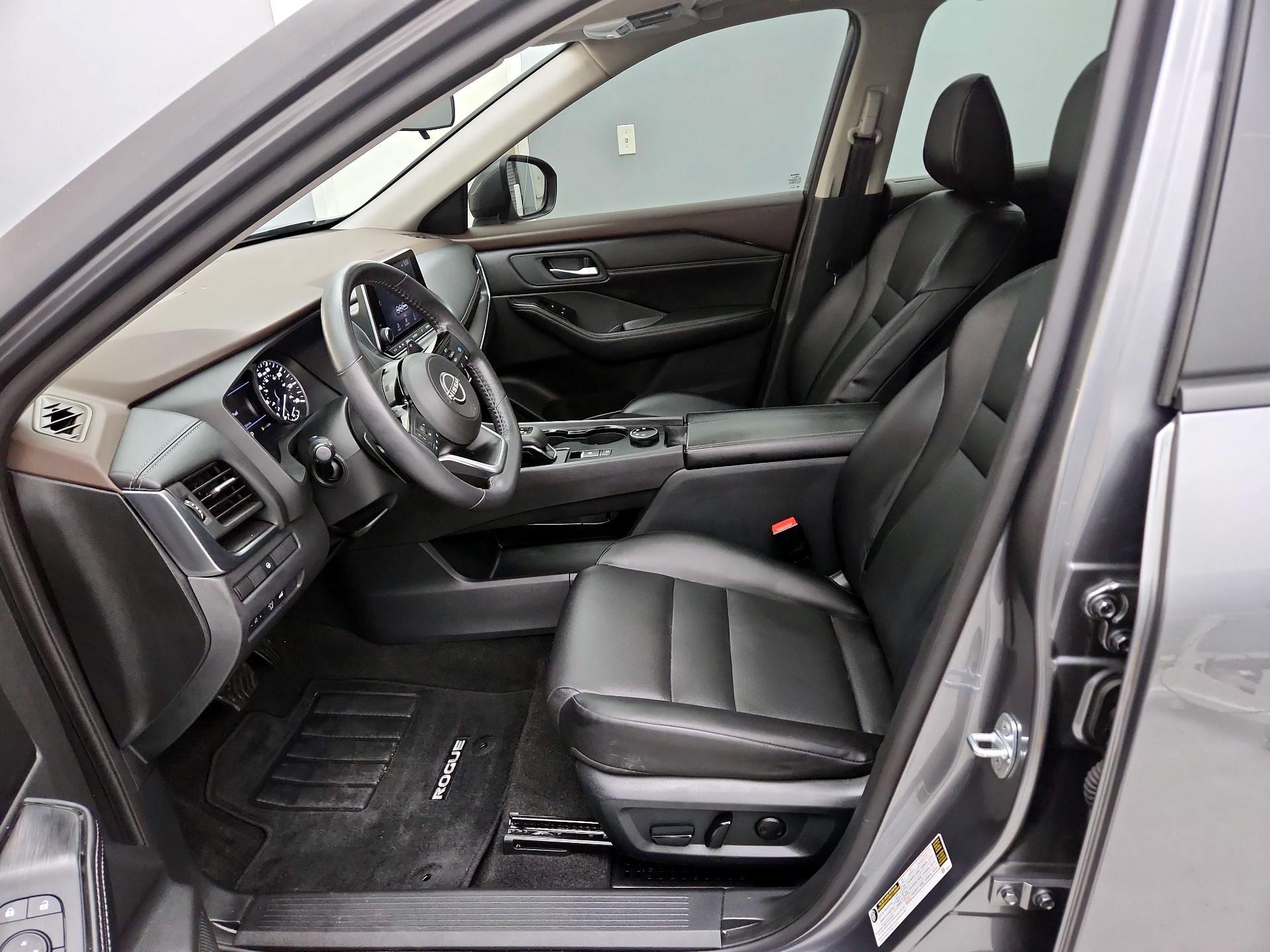 Thumbnail: 2023 Nissan Rogue - 11