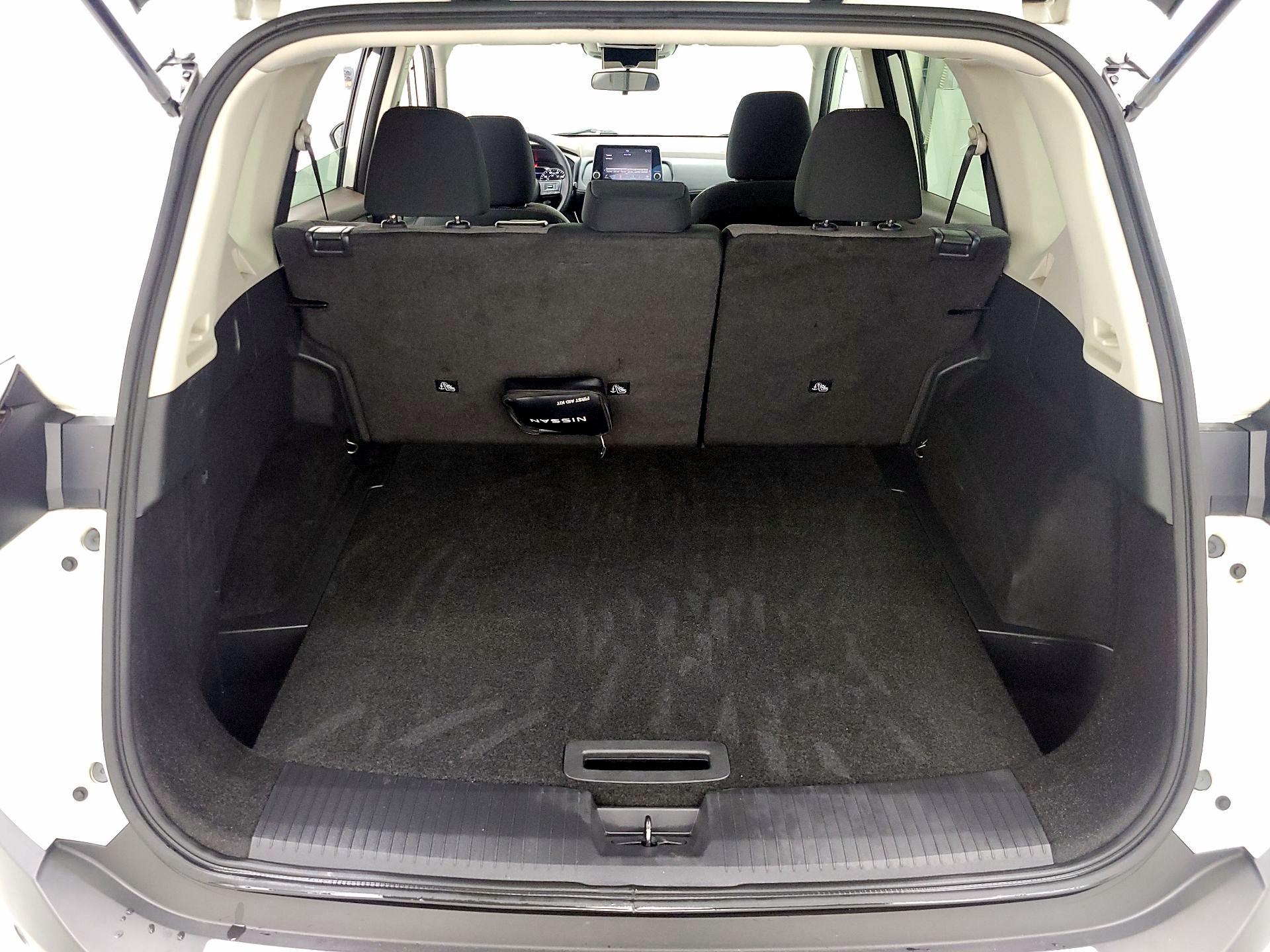 Thumbnail: 2023 Nissan Rogue - 20