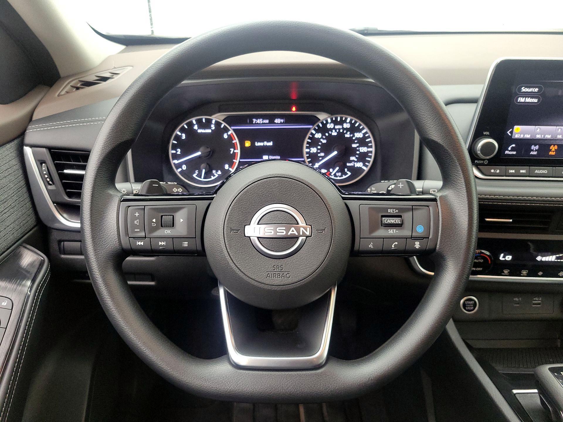 Thumbnail: 2023 Nissan Rogue - 10