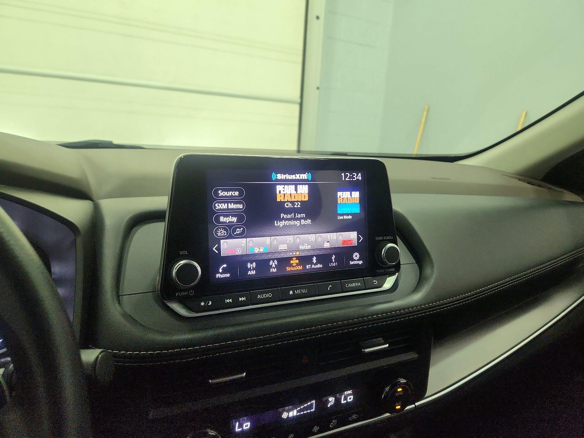 Thumbnail: 2023 Nissan Rogue - 15