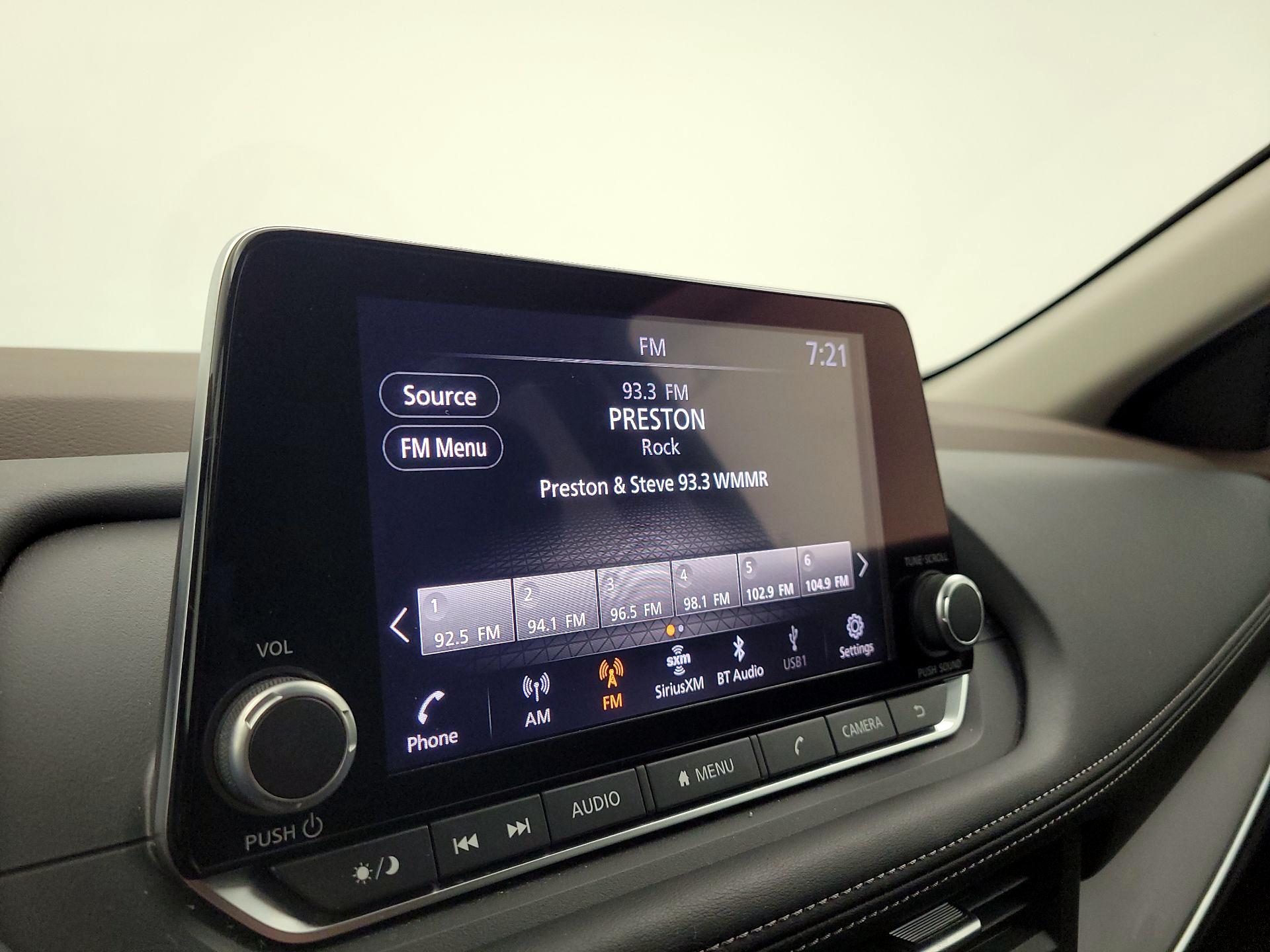 Thumbnail: 2023 Nissan Rogue - 15