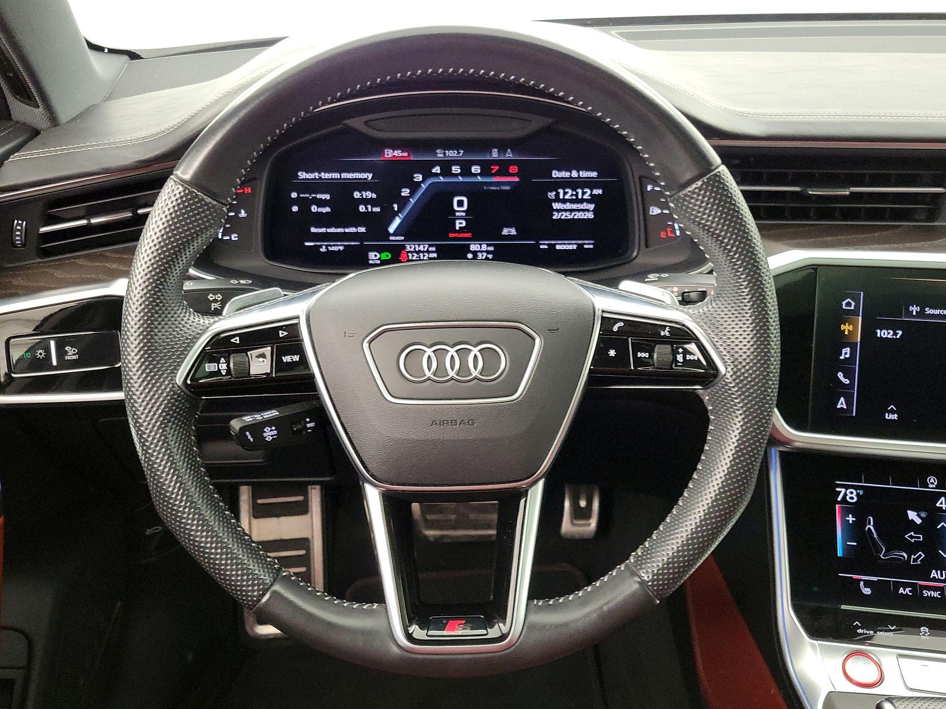 Thumbnail: 2020 Audi S6 - 10