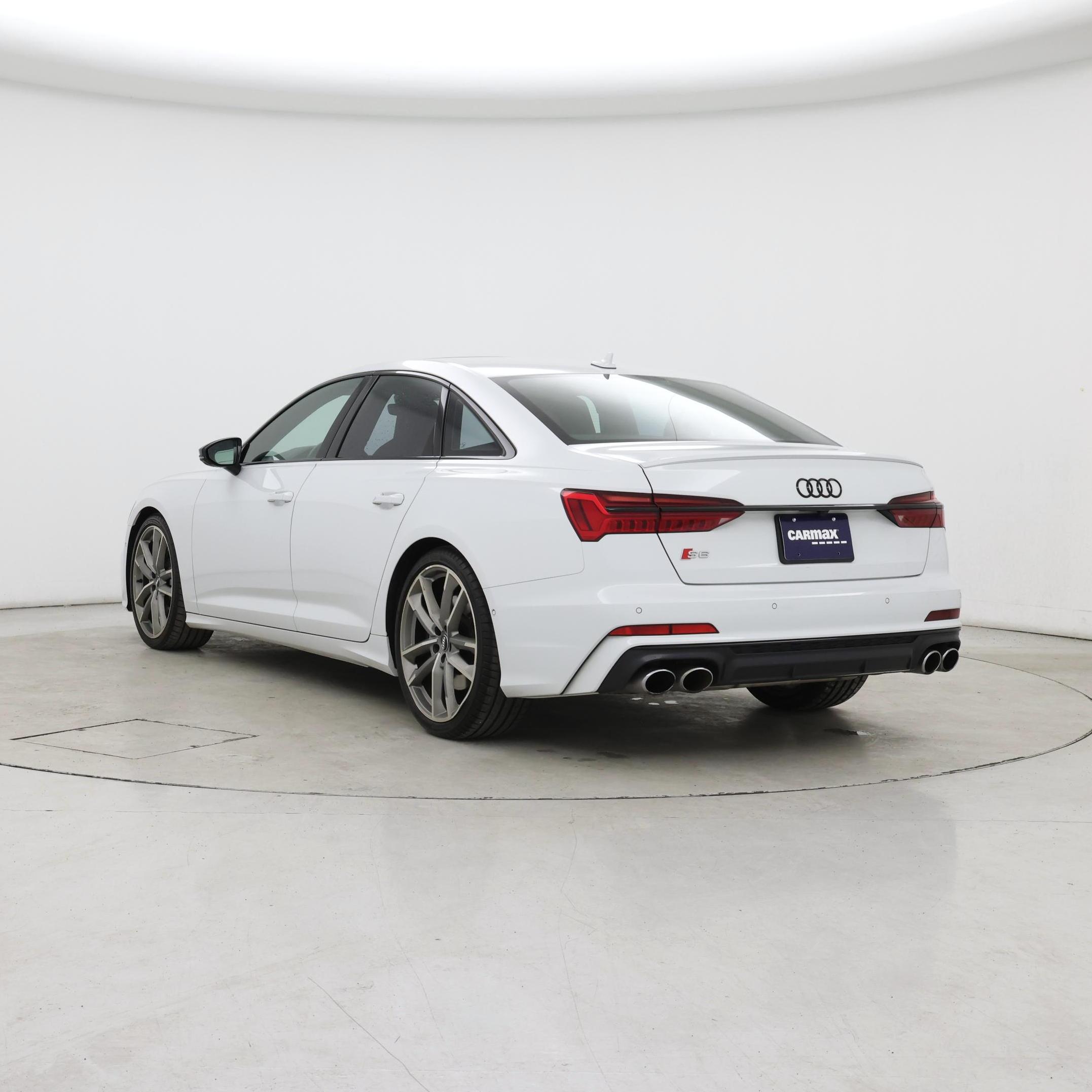 Thumbnail: 2020 Audi S6 - 2