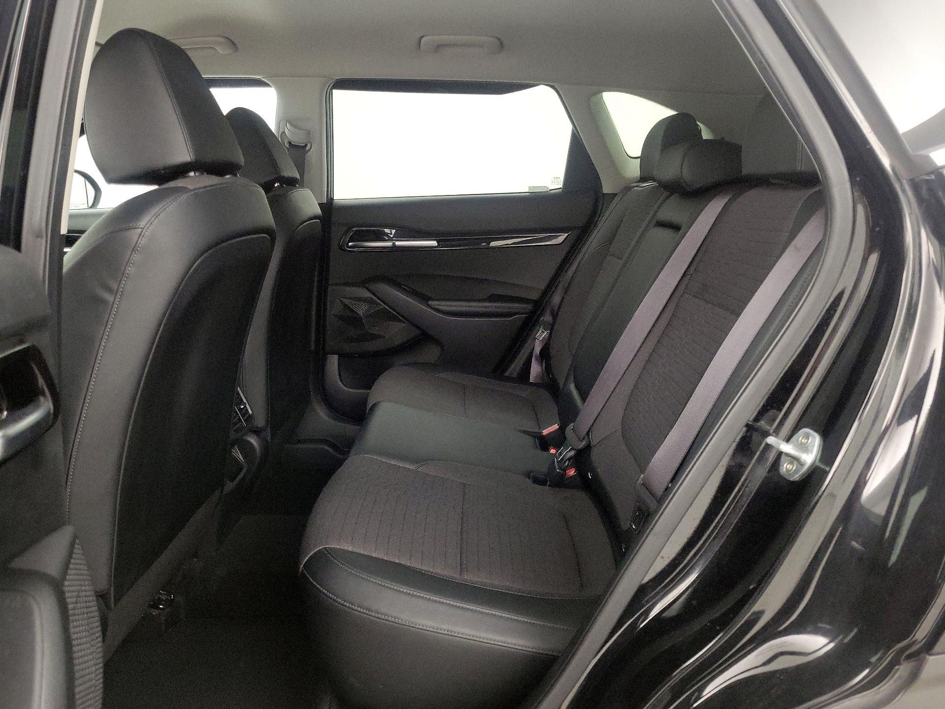 Thumbnail: 2022 Kia Seltos - 20