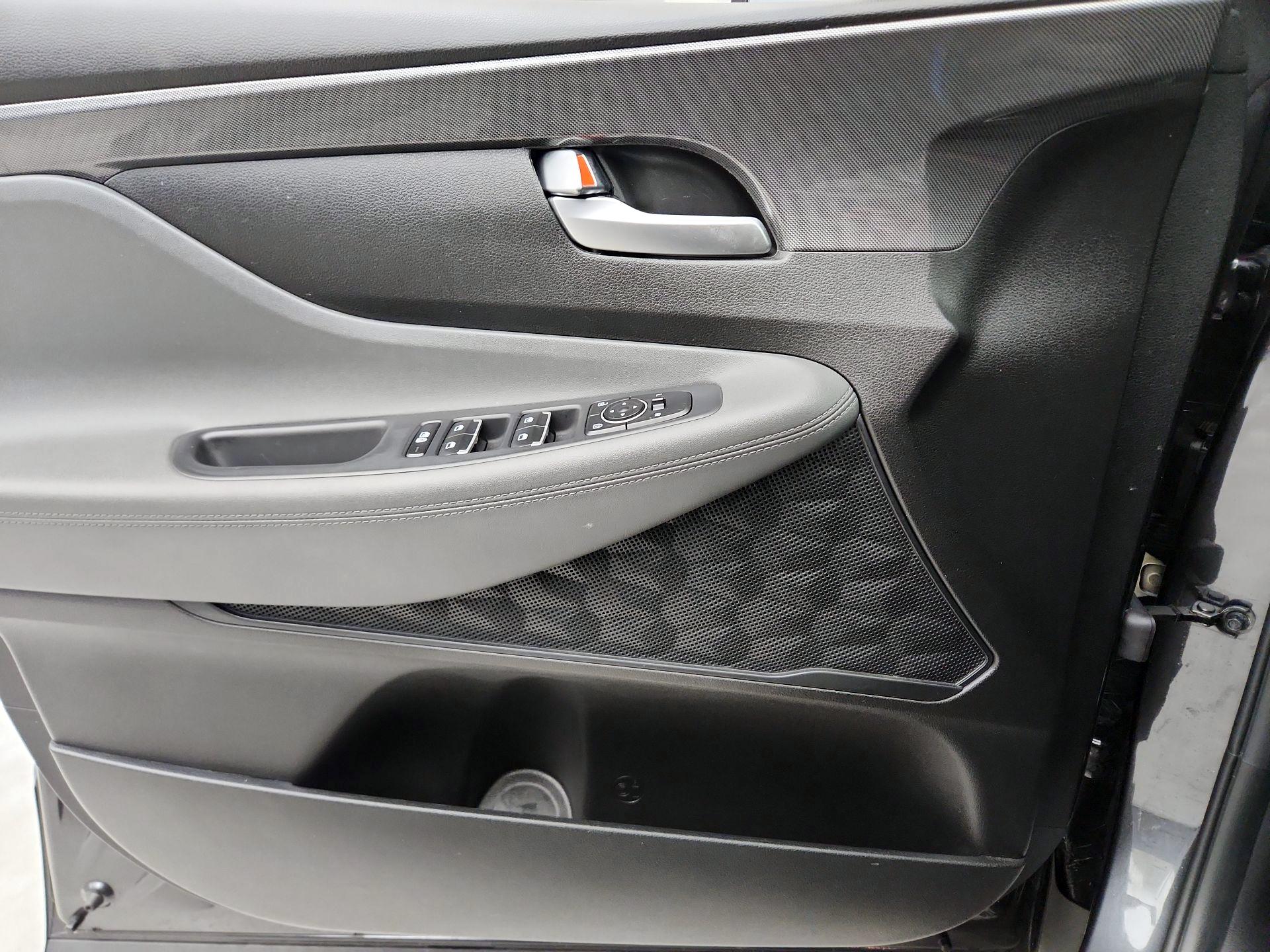 Thumbnail: 2023 Hyundai Santa Fe - 12