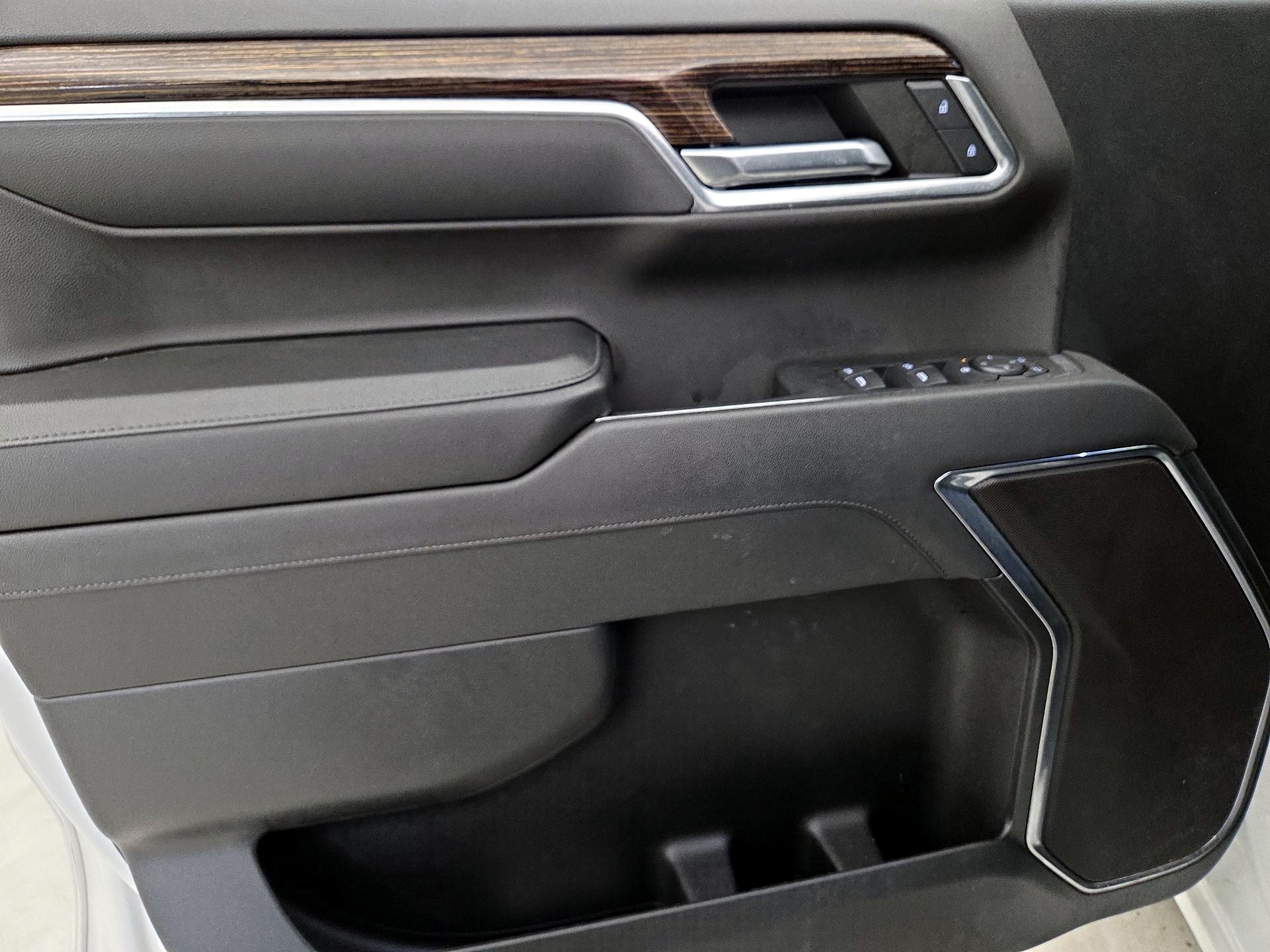 Thumbnail: 2024 GMC Sierra 1500 - 12