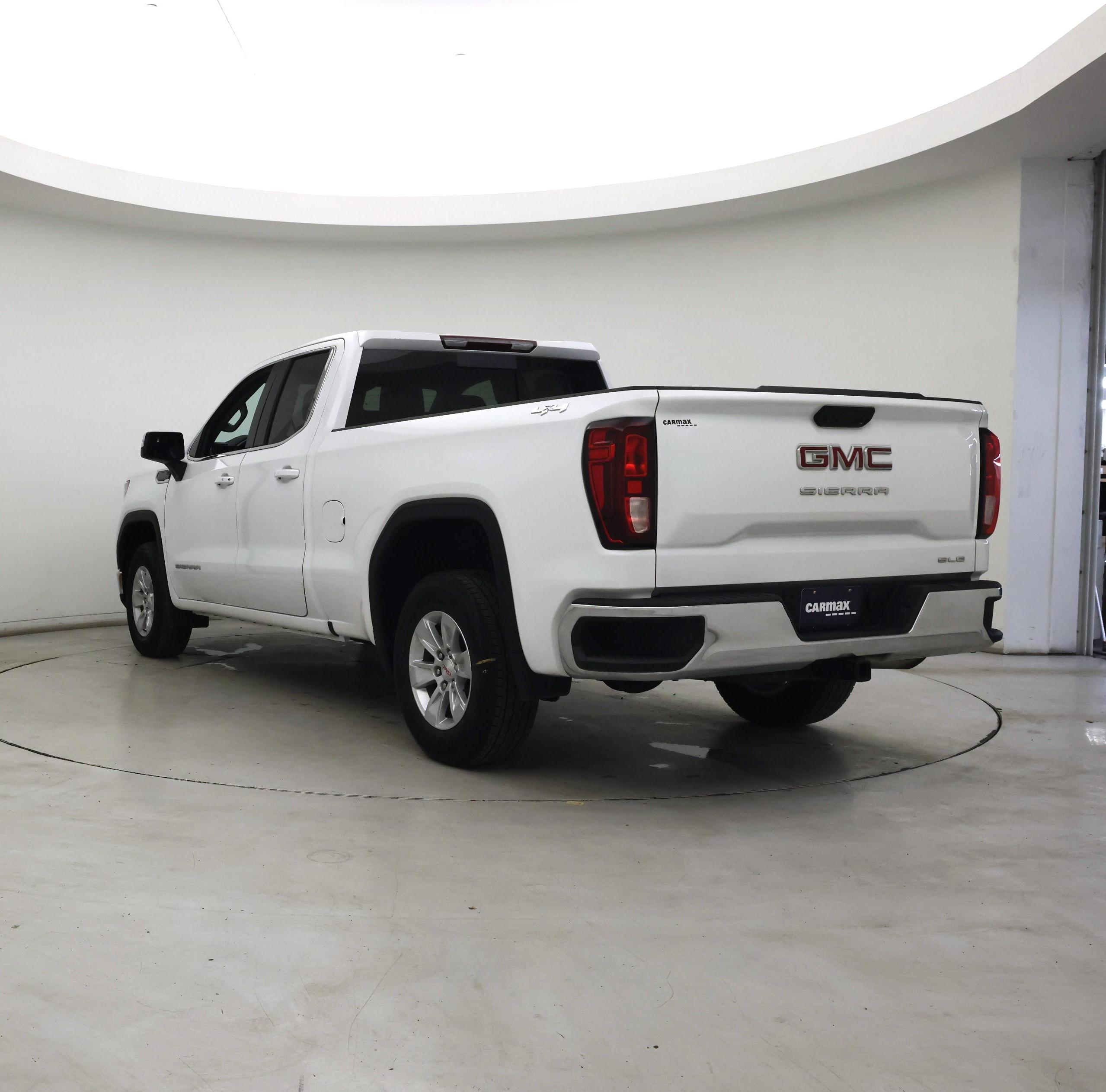 Thumbnail: 2024 GMC Sierra 1500 - 2