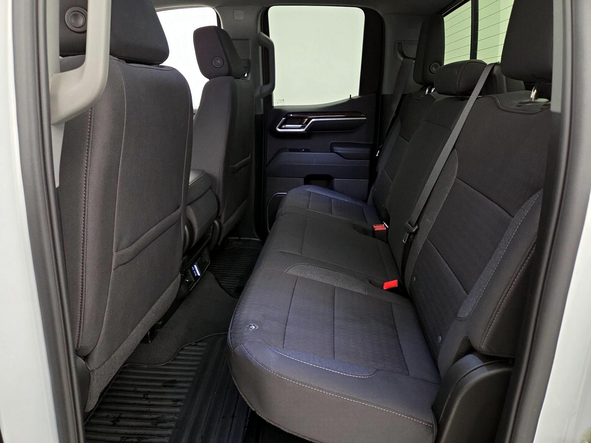 Thumbnail: 2024 GMC Sierra 1500 - 19