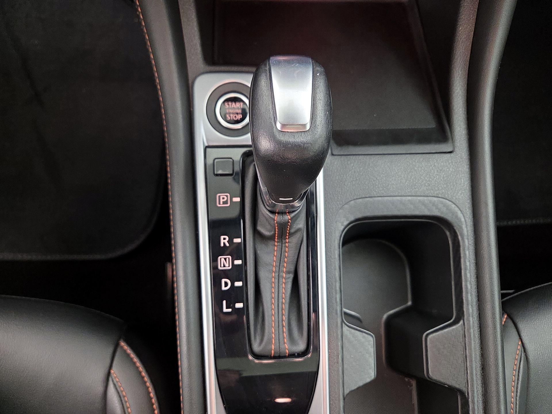 Thumbnail: 2022 Nissan Sentra - 17