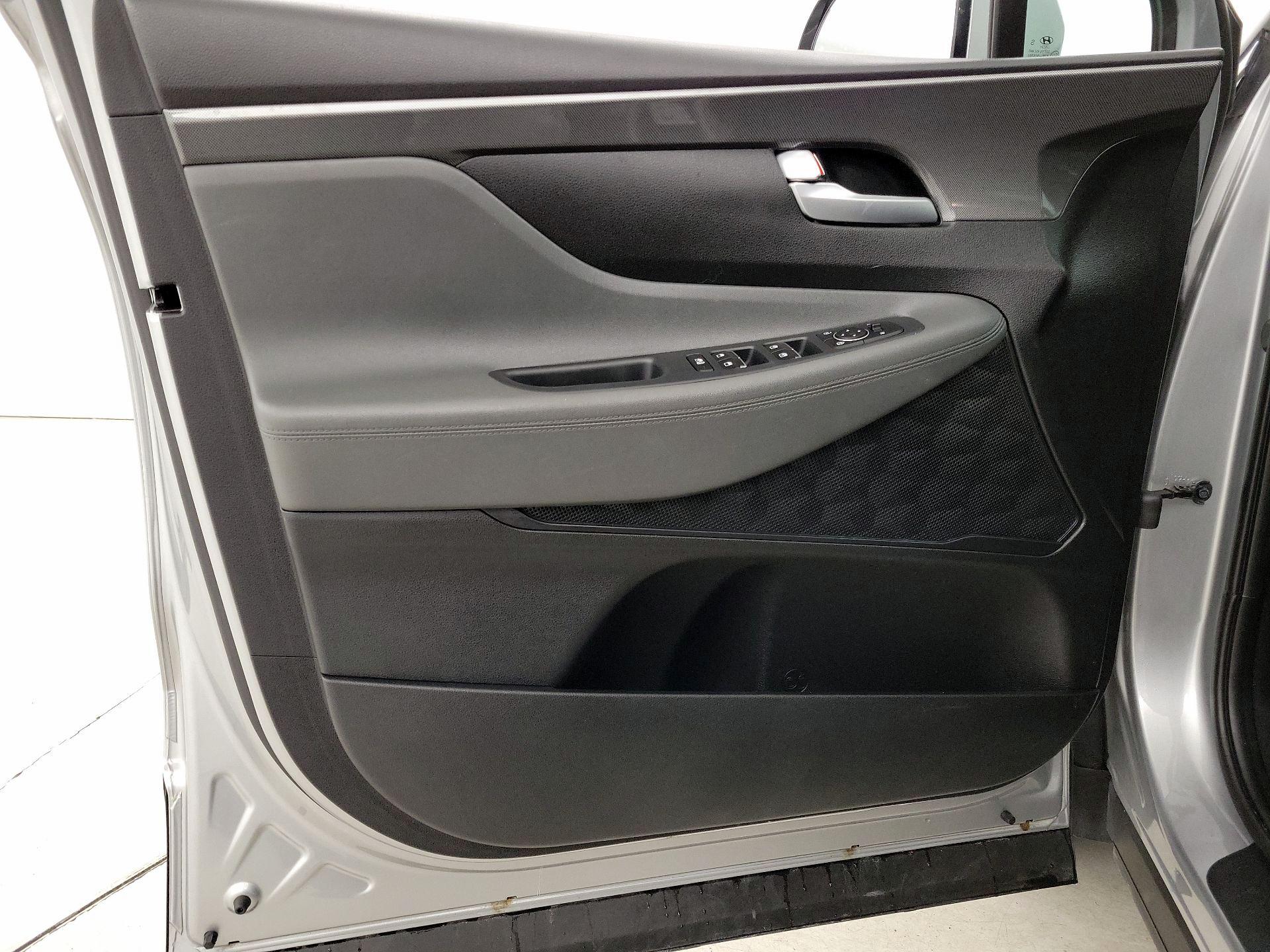 Thumbnail: 2023 Hyundai Santa Fe - 12