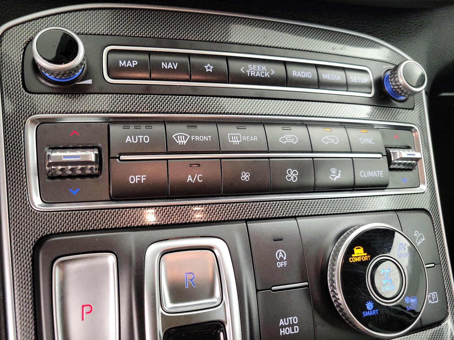 Thumbnail: 2023 Hyundai Santa Fe - 17