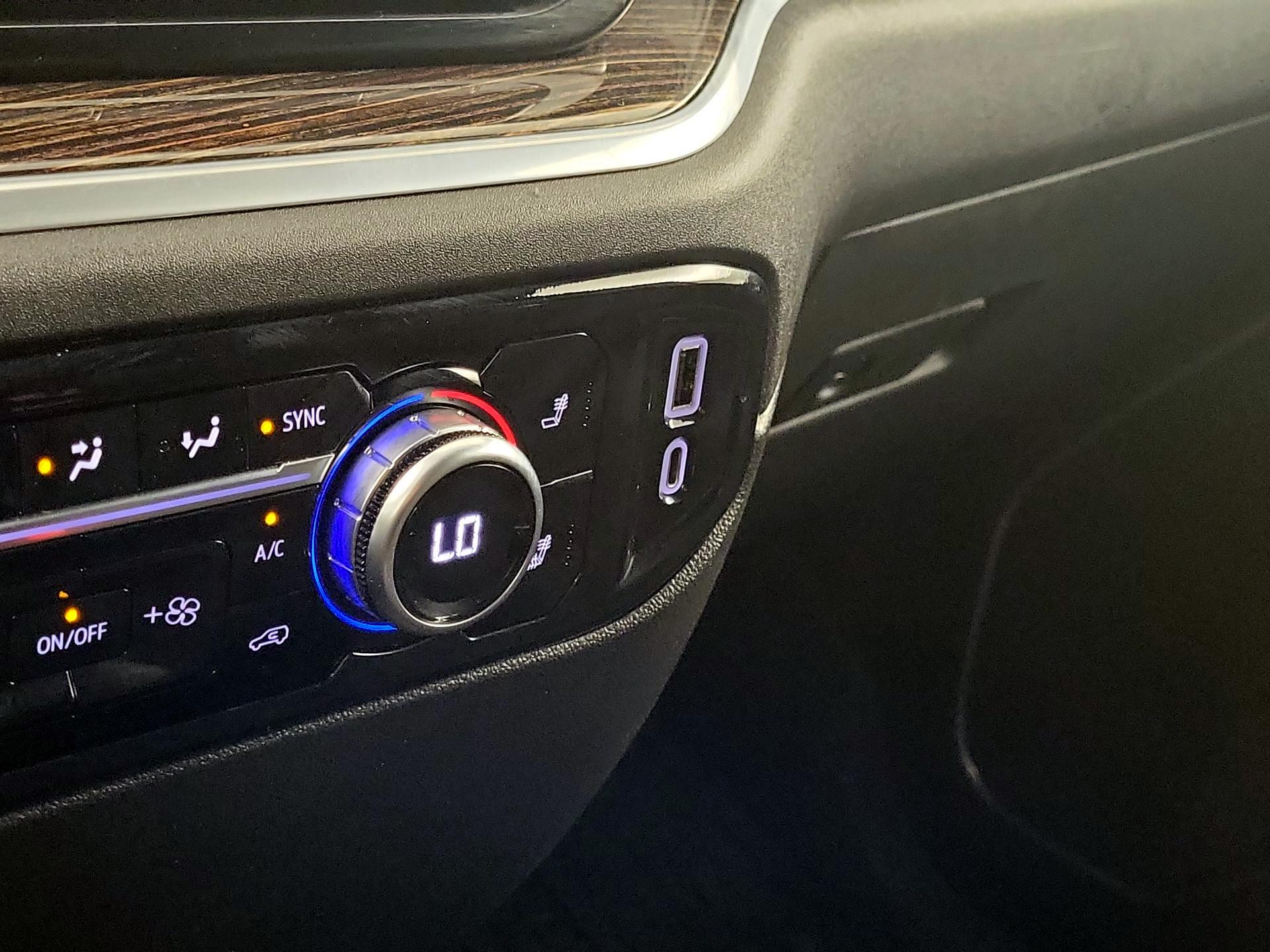 Thumbnail: 2022 GMC Sierra 1500 - 17