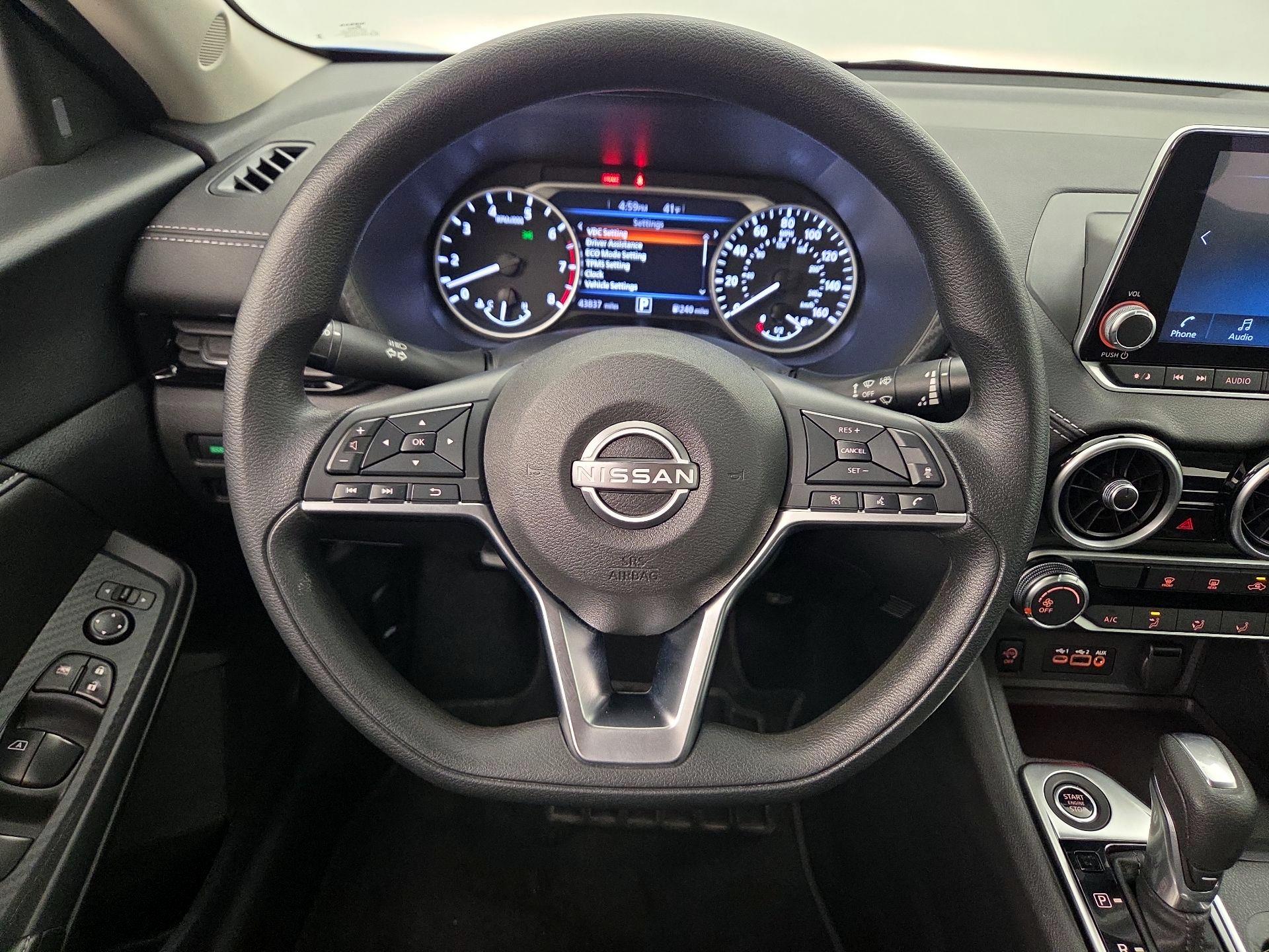 Thumbnail: 2024 Nissan Sentra - 10