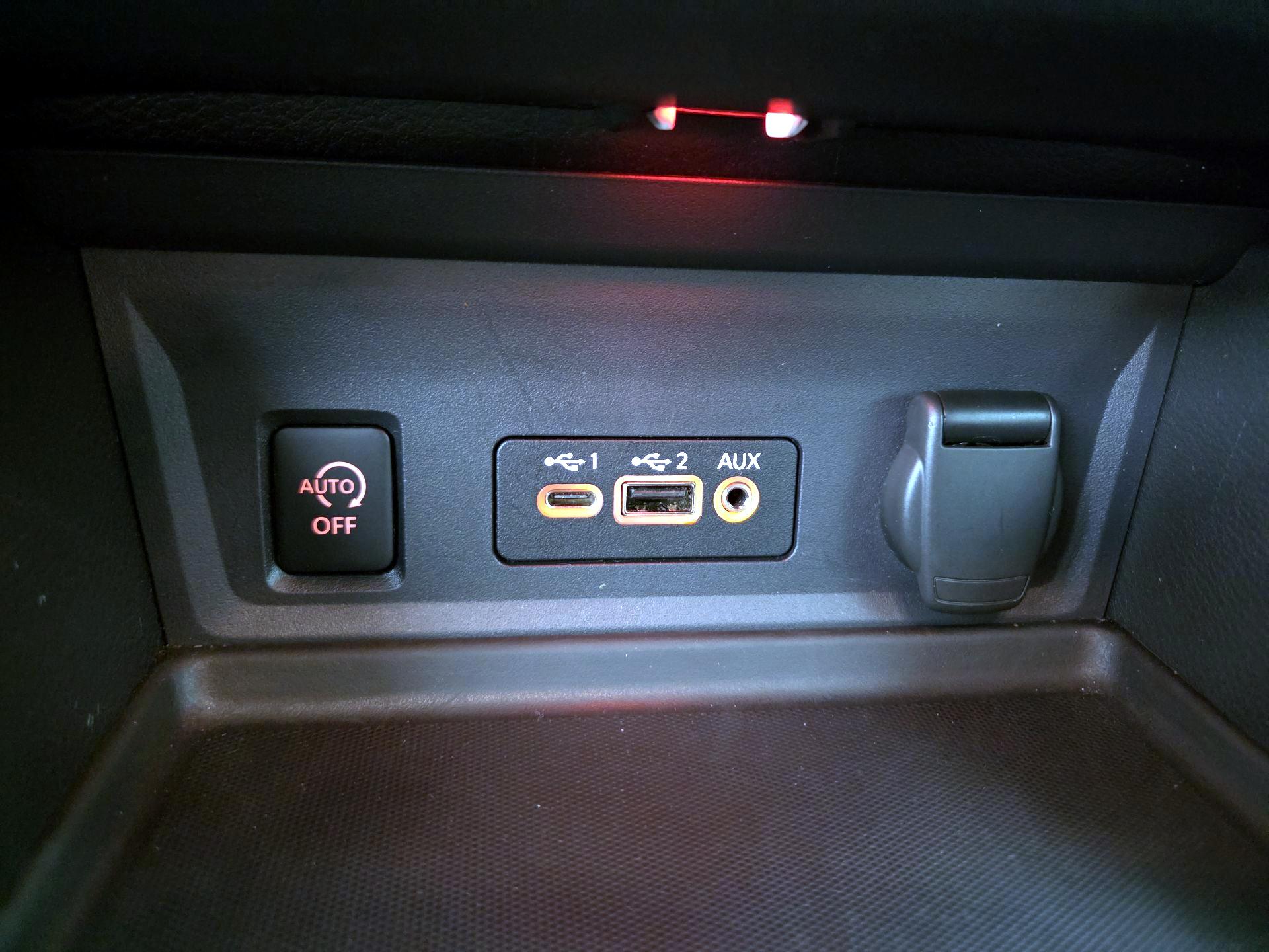 Thumbnail: 2024 Nissan Sentra - 18