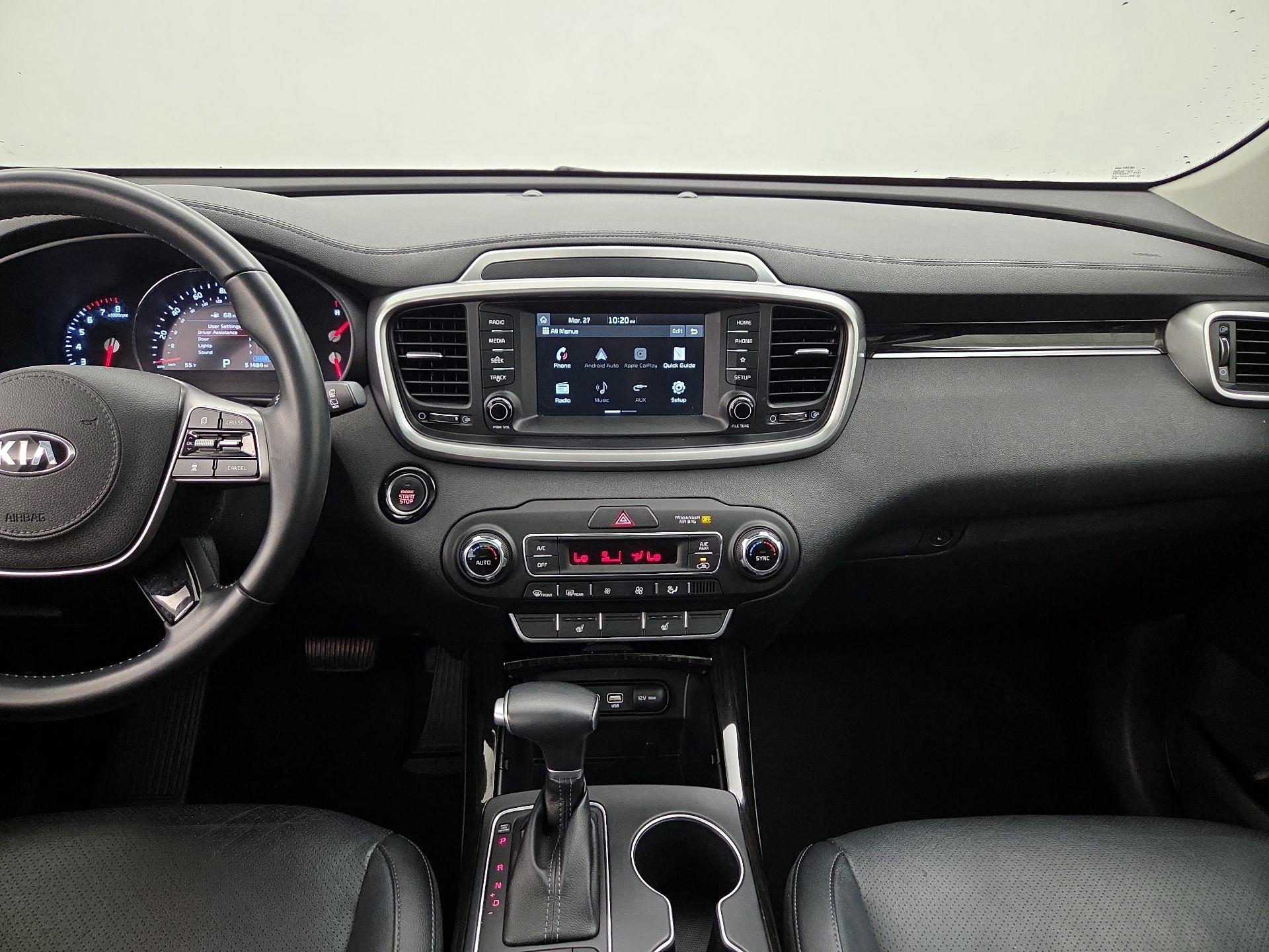 Thumbnail: 2020 Kia Sorento - 9