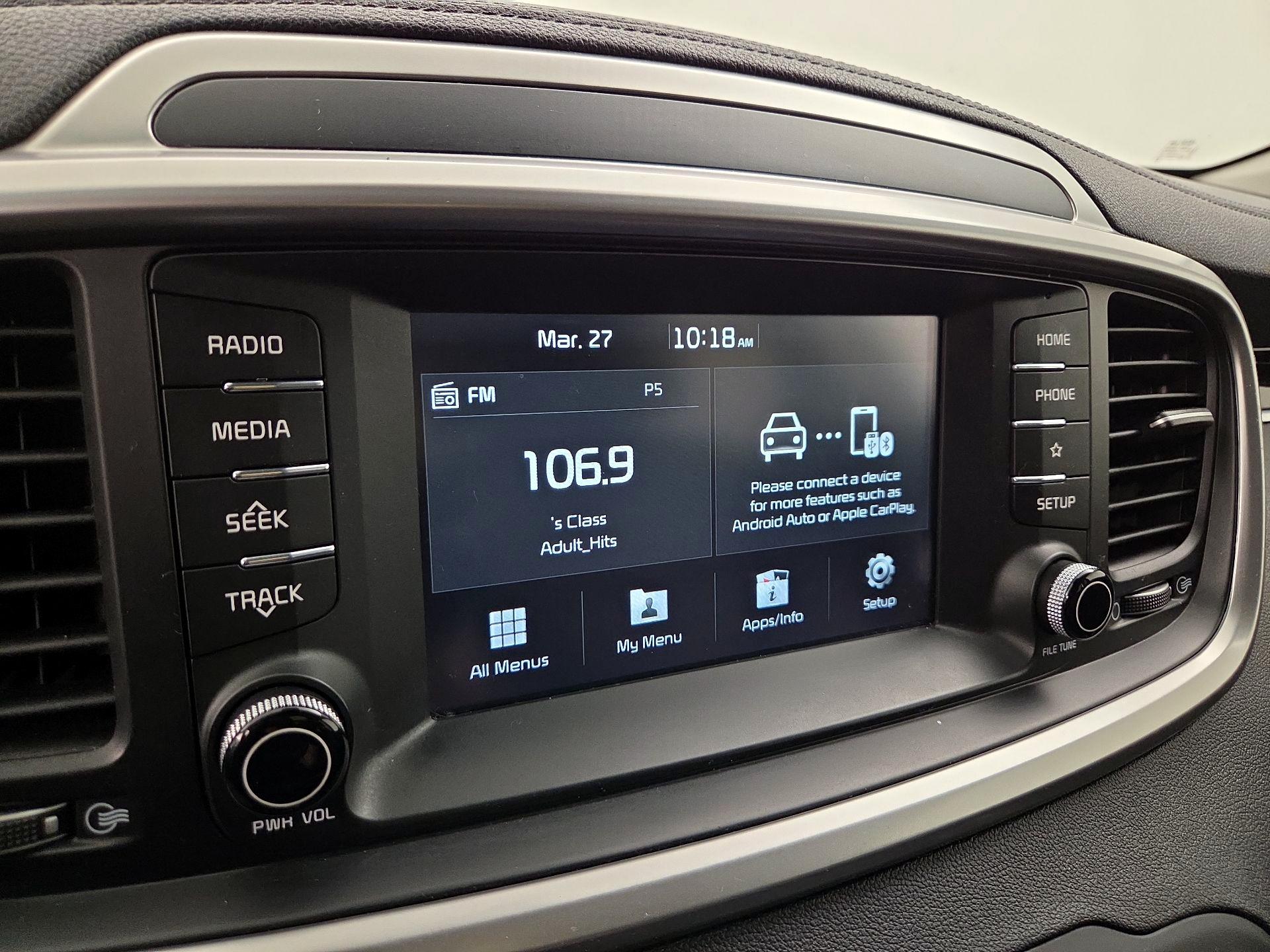 Thumbnail: 2020 Kia Sorento - 15