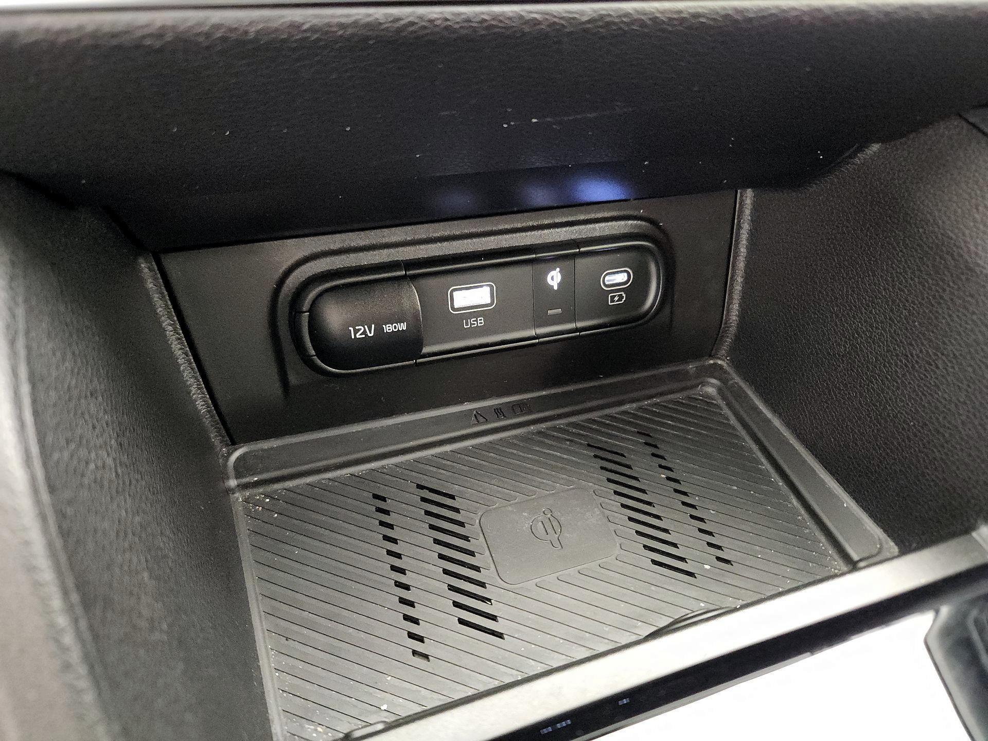 Thumbnail: 2024 Kia Sportage - 18