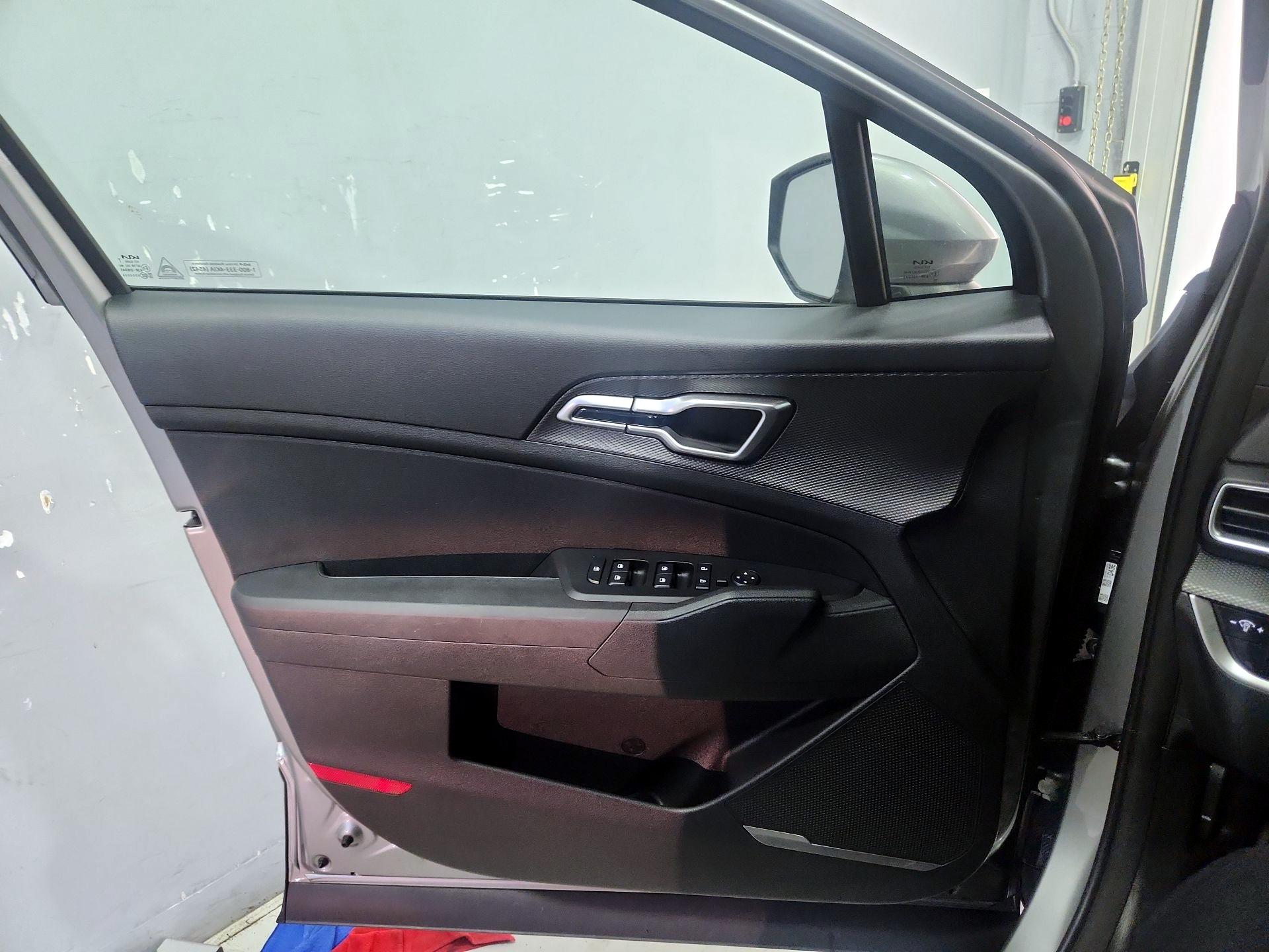 Thumbnail: 2024 Kia Sportage - 12