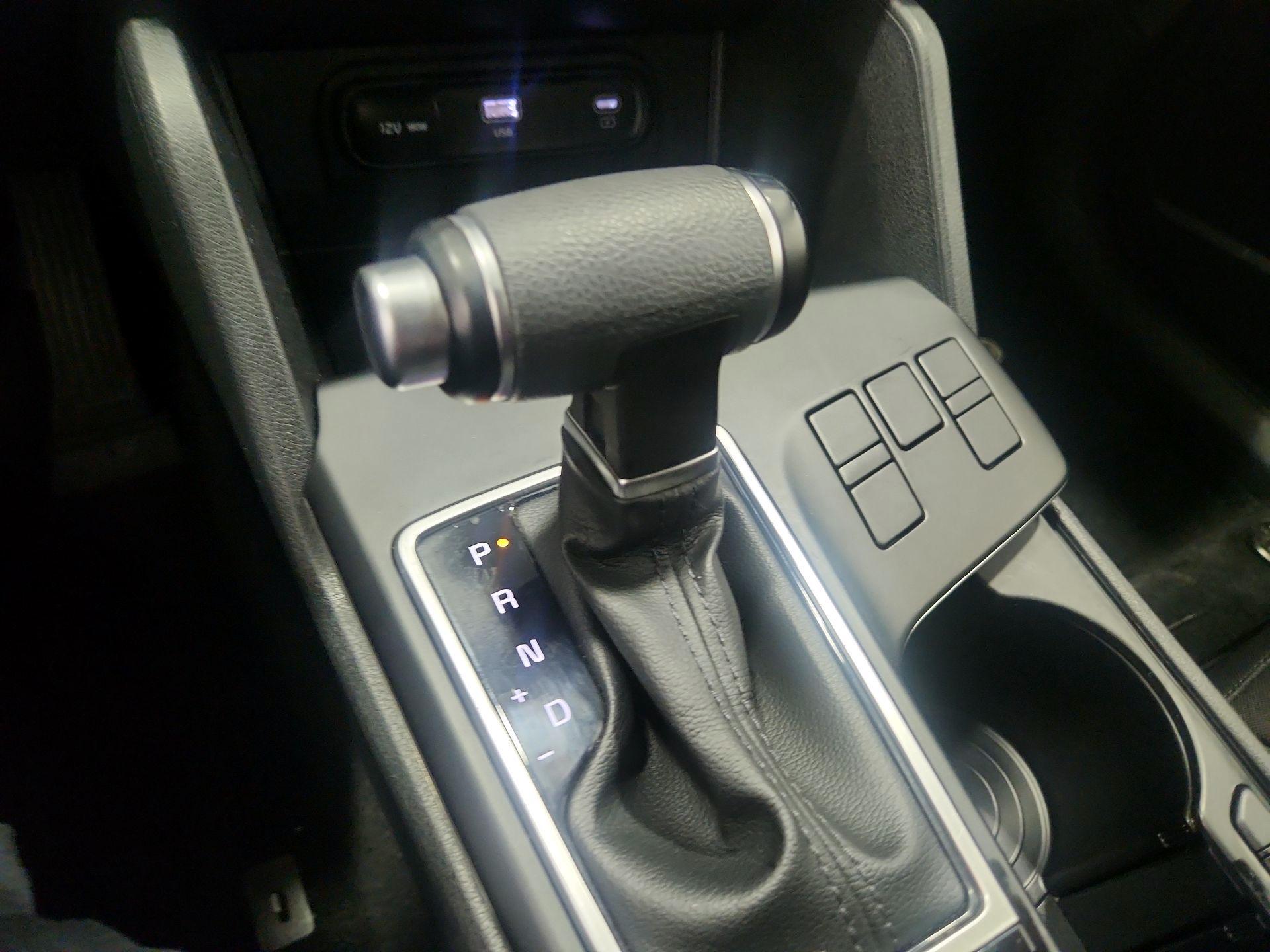 Thumbnail: 2024 Kia Sportage - 17