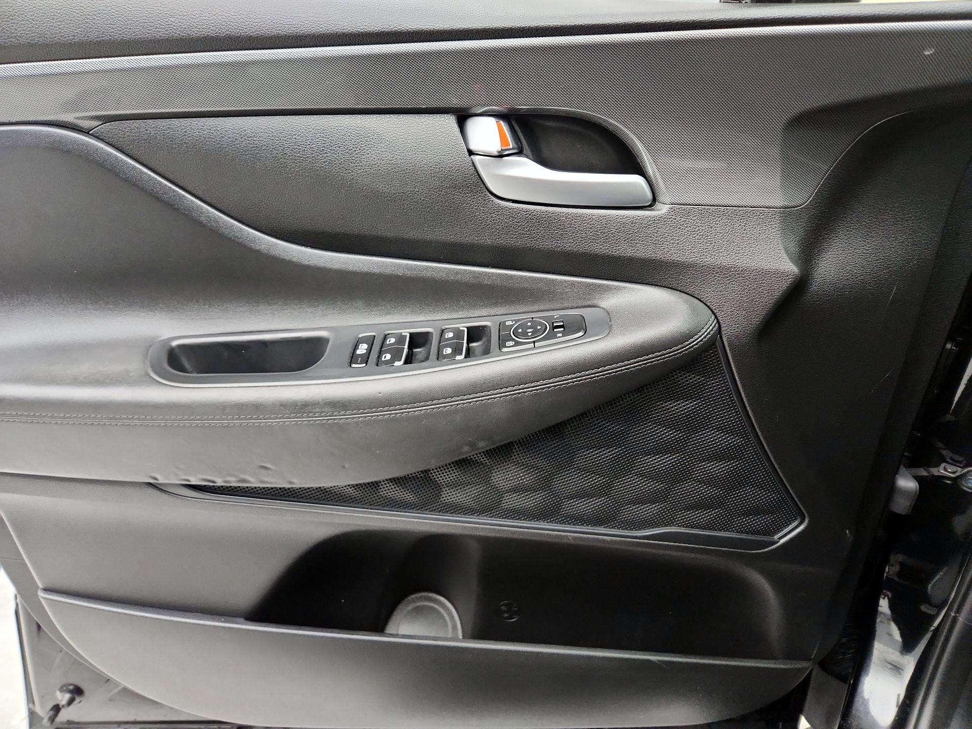 Thumbnail: 2023 Hyundai Santa Fe - 12