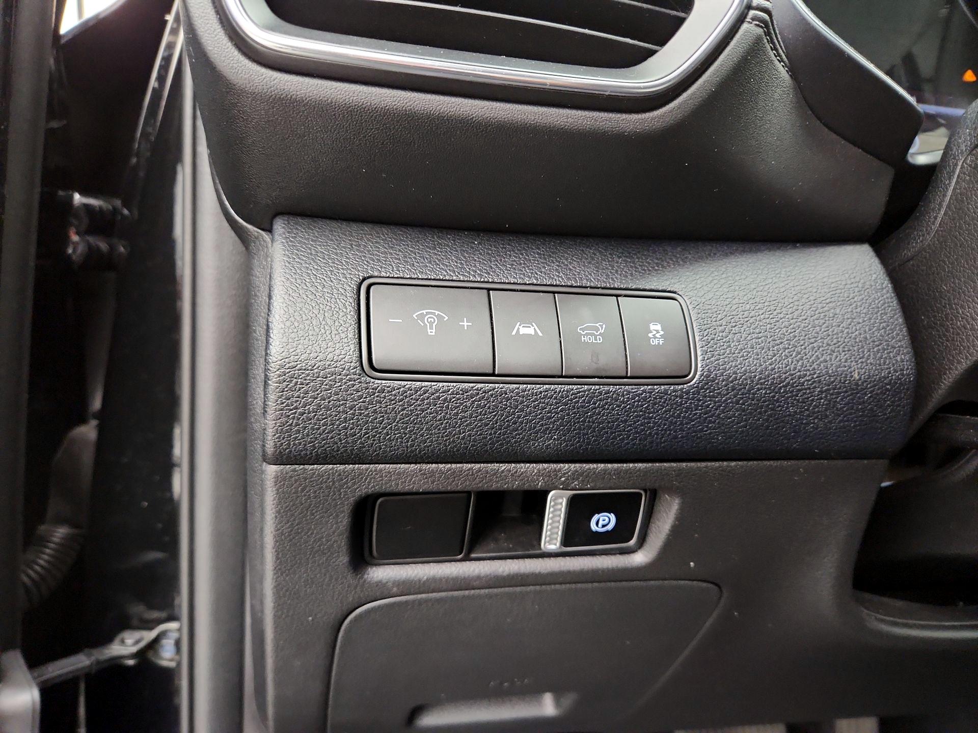 Thumbnail: 2023 Hyundai Santa Fe - 13