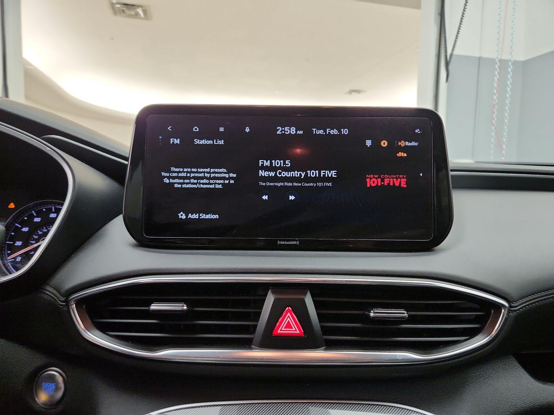 Thumbnail: 2023 Hyundai Santa Fe - 16