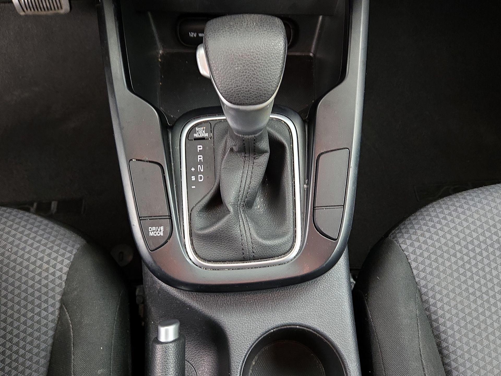 Thumbnail: 2021 Kia Soul - 16