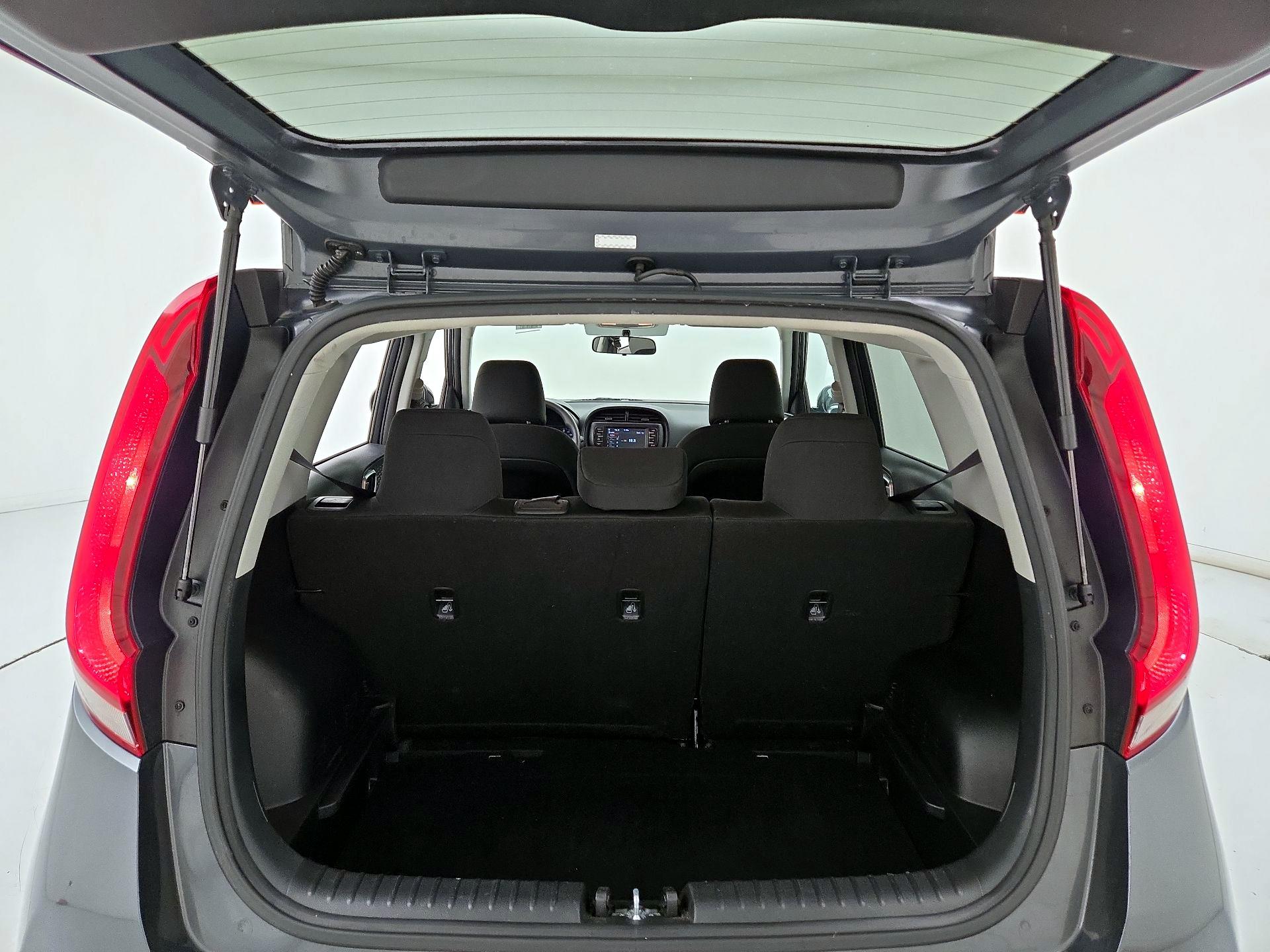 Thumbnail: 2021 Kia Soul - 19