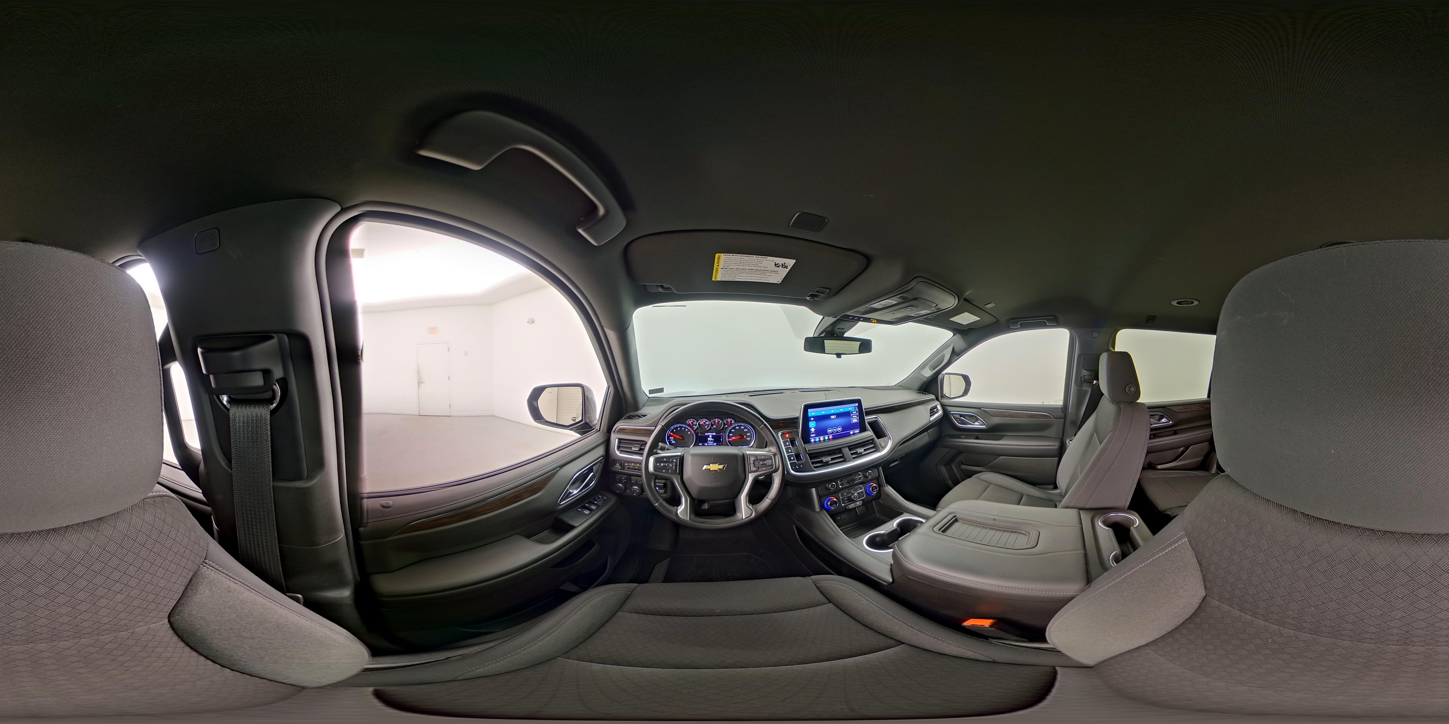 2021 Chevrolet Suburban LS - Photo 28