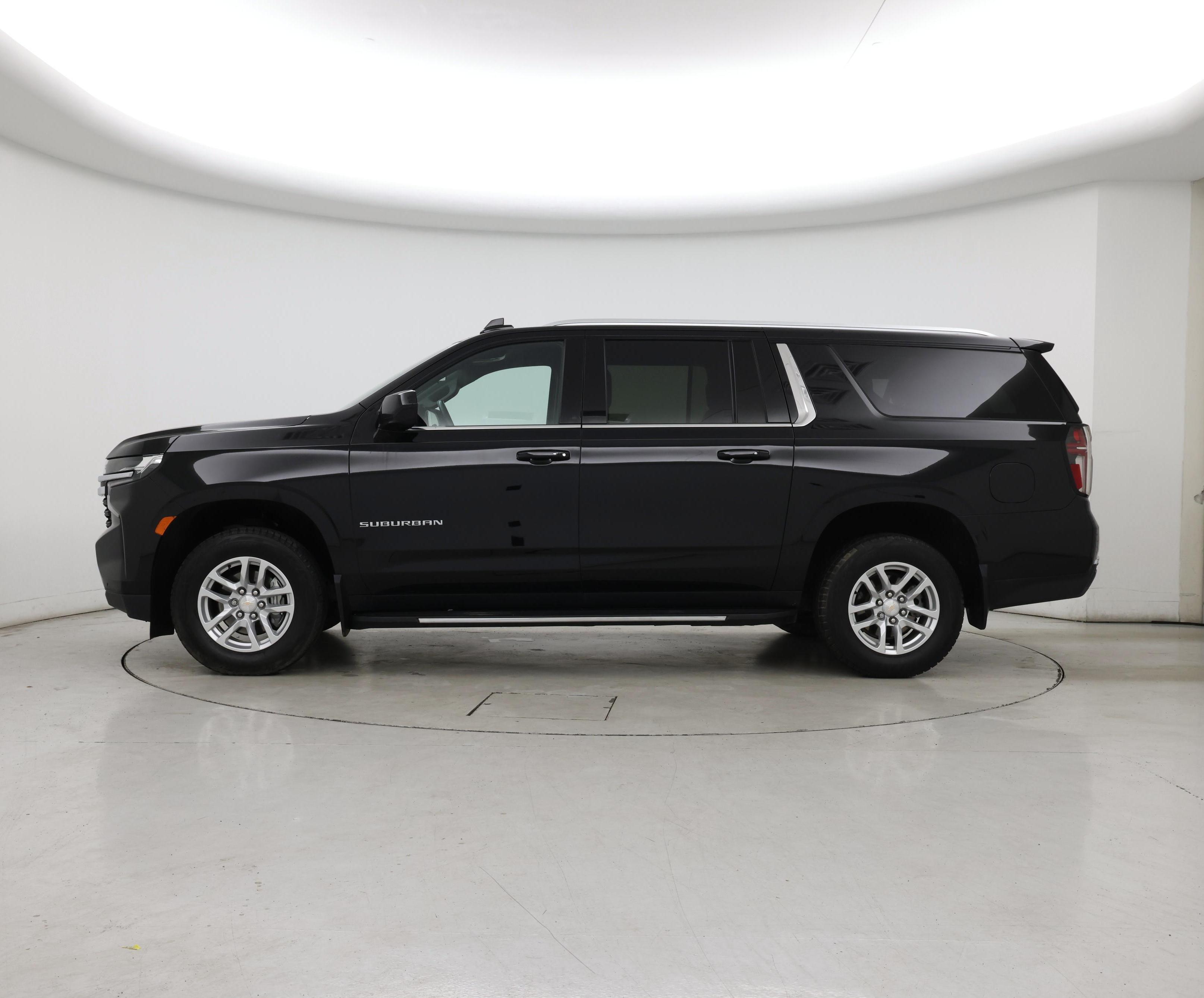 Thumbnail: 2021 Chevrolet Suburban - 3