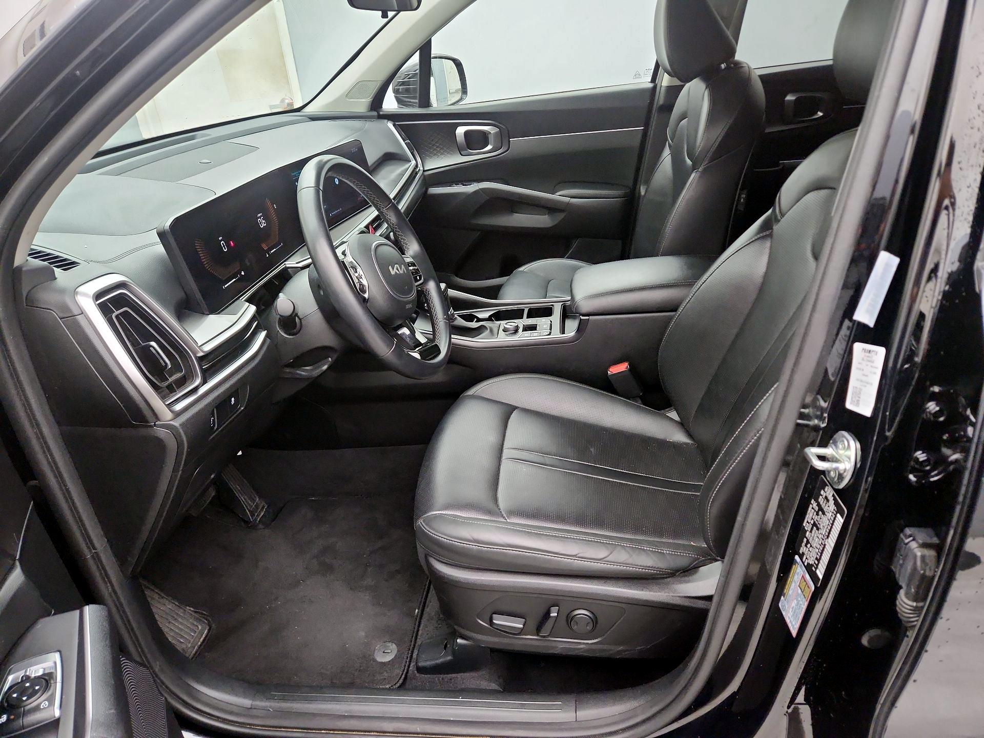 Thumbnail: 2024 Kia Sorento - 11