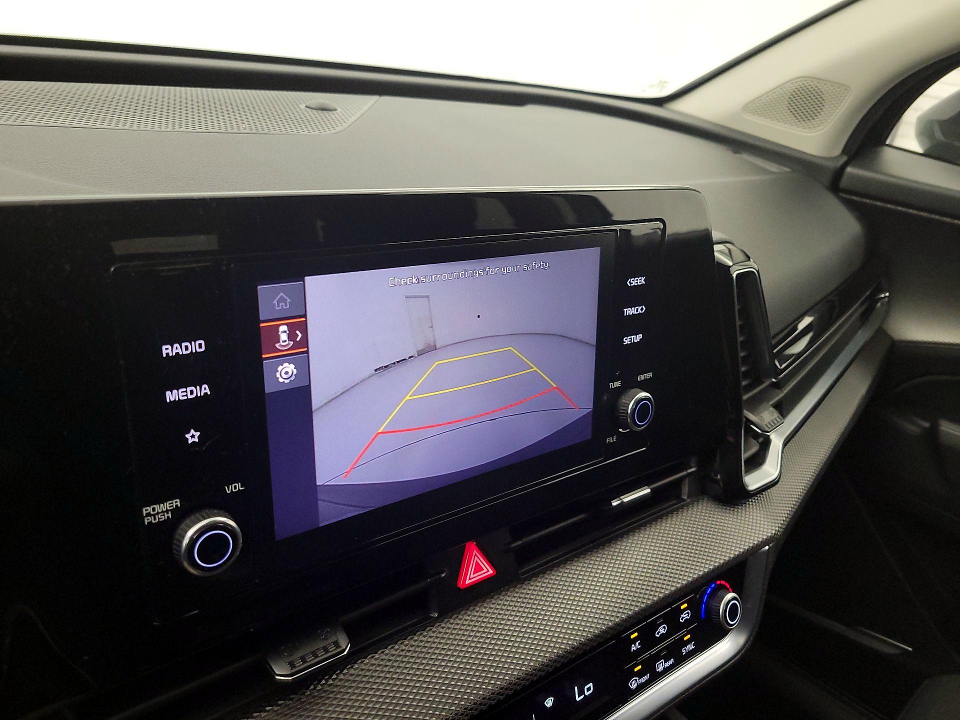 Thumbnail: 2023 Kia Sportage - 14