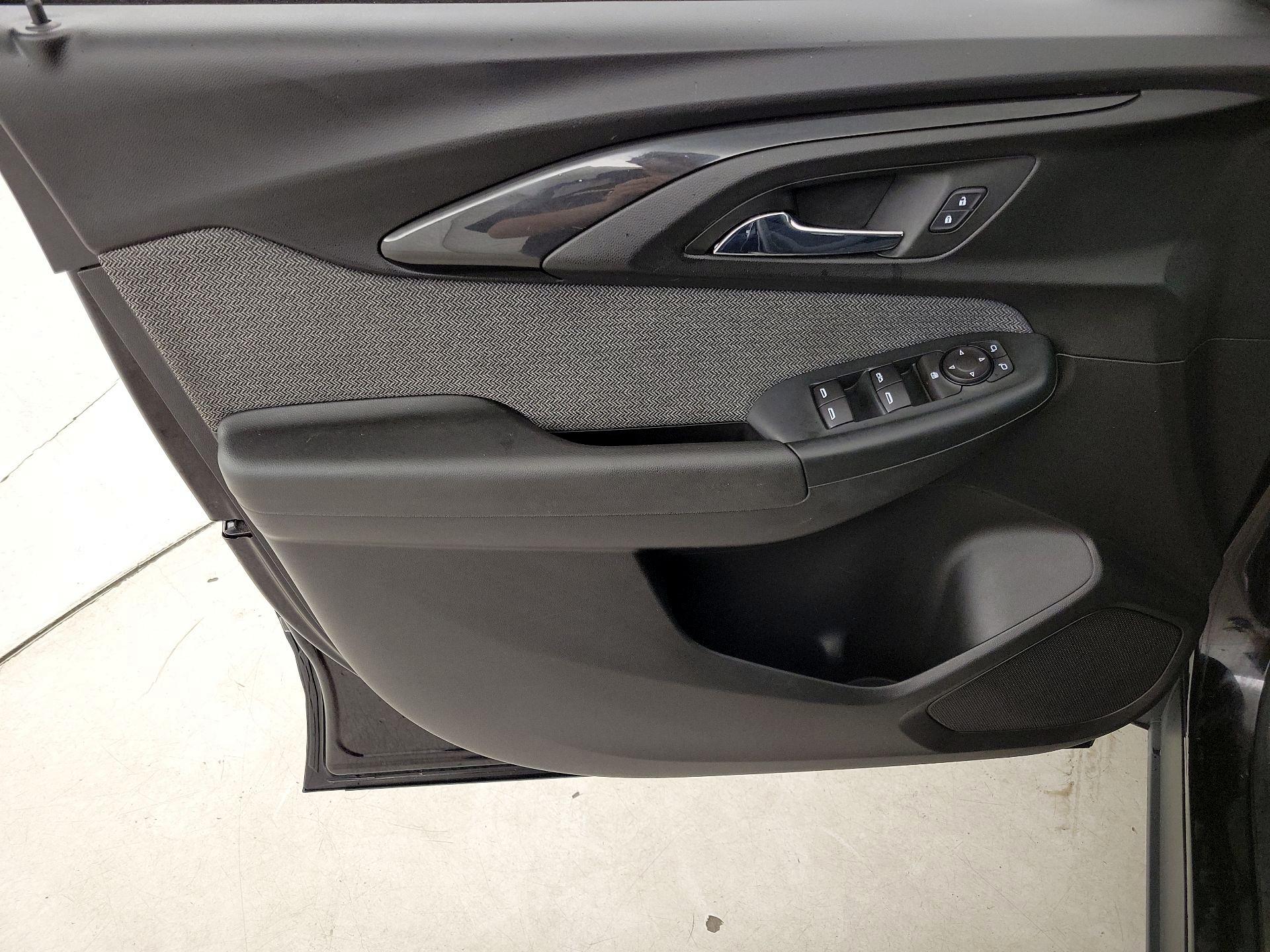 Thumbnail: 2021 Chevrolet TrailBlazer - 12