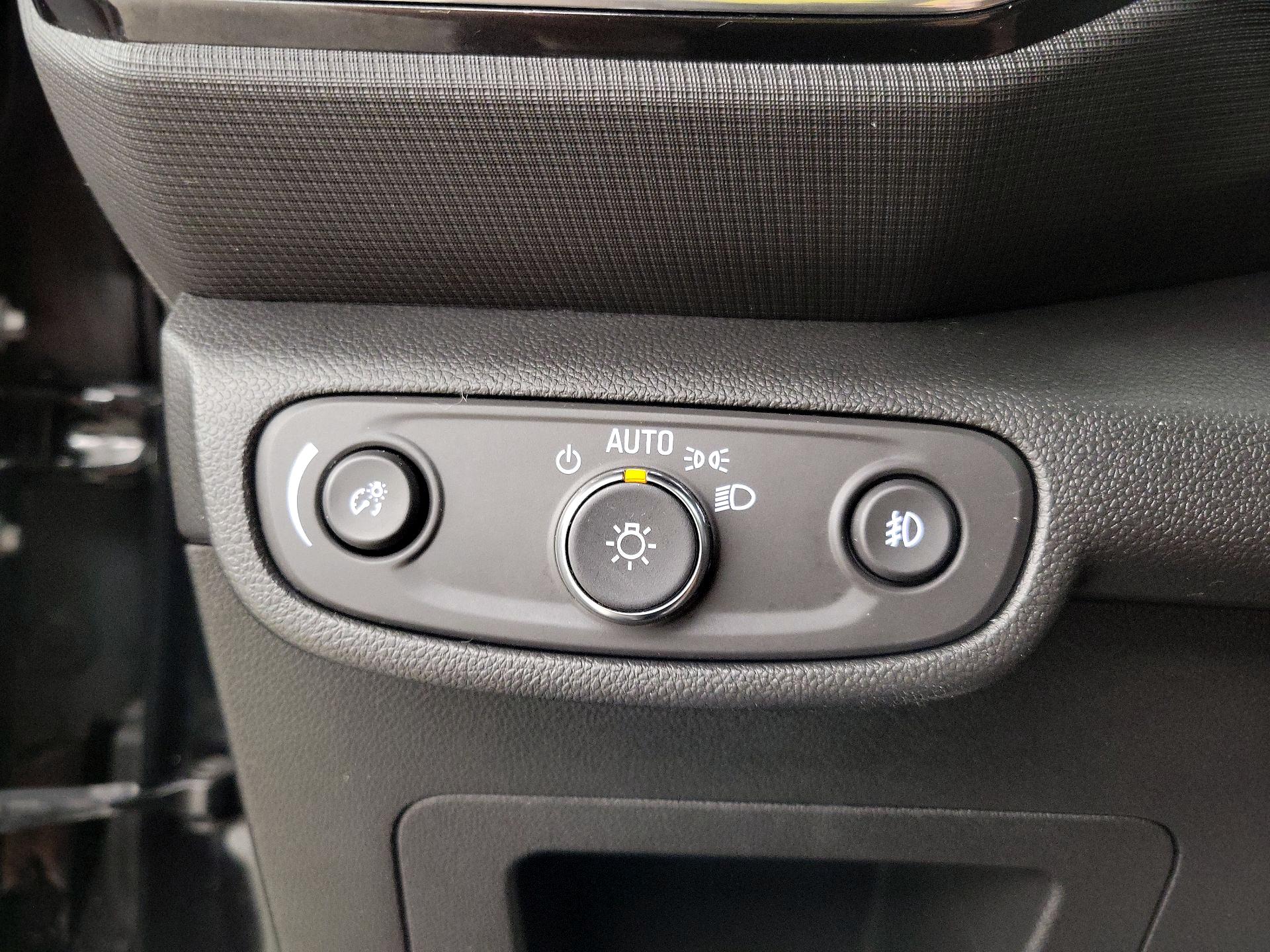 Thumbnail: 2021 Chevrolet TrailBlazer - 13