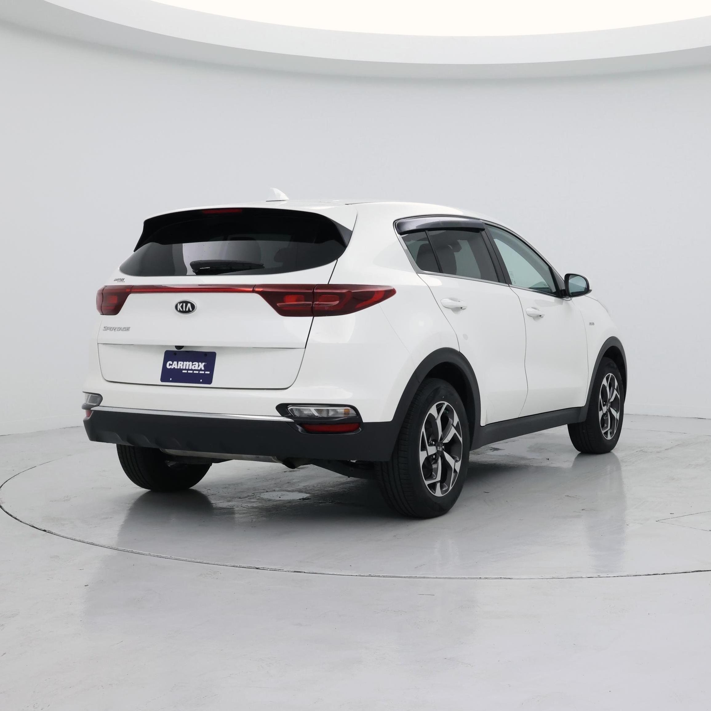 Thumbnail: 2022 Kia Sportage - 8